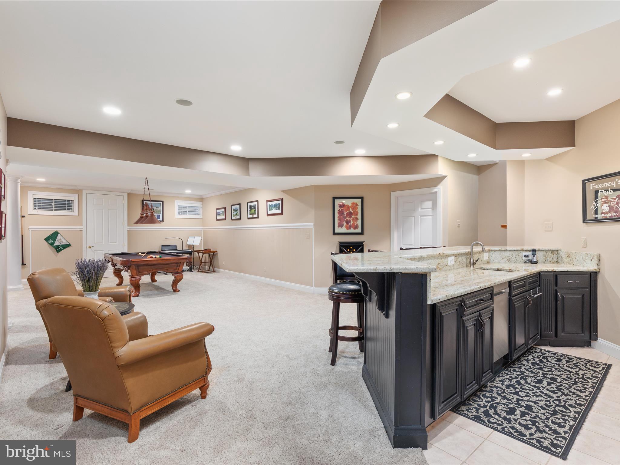 RIVER CREEK - Residential