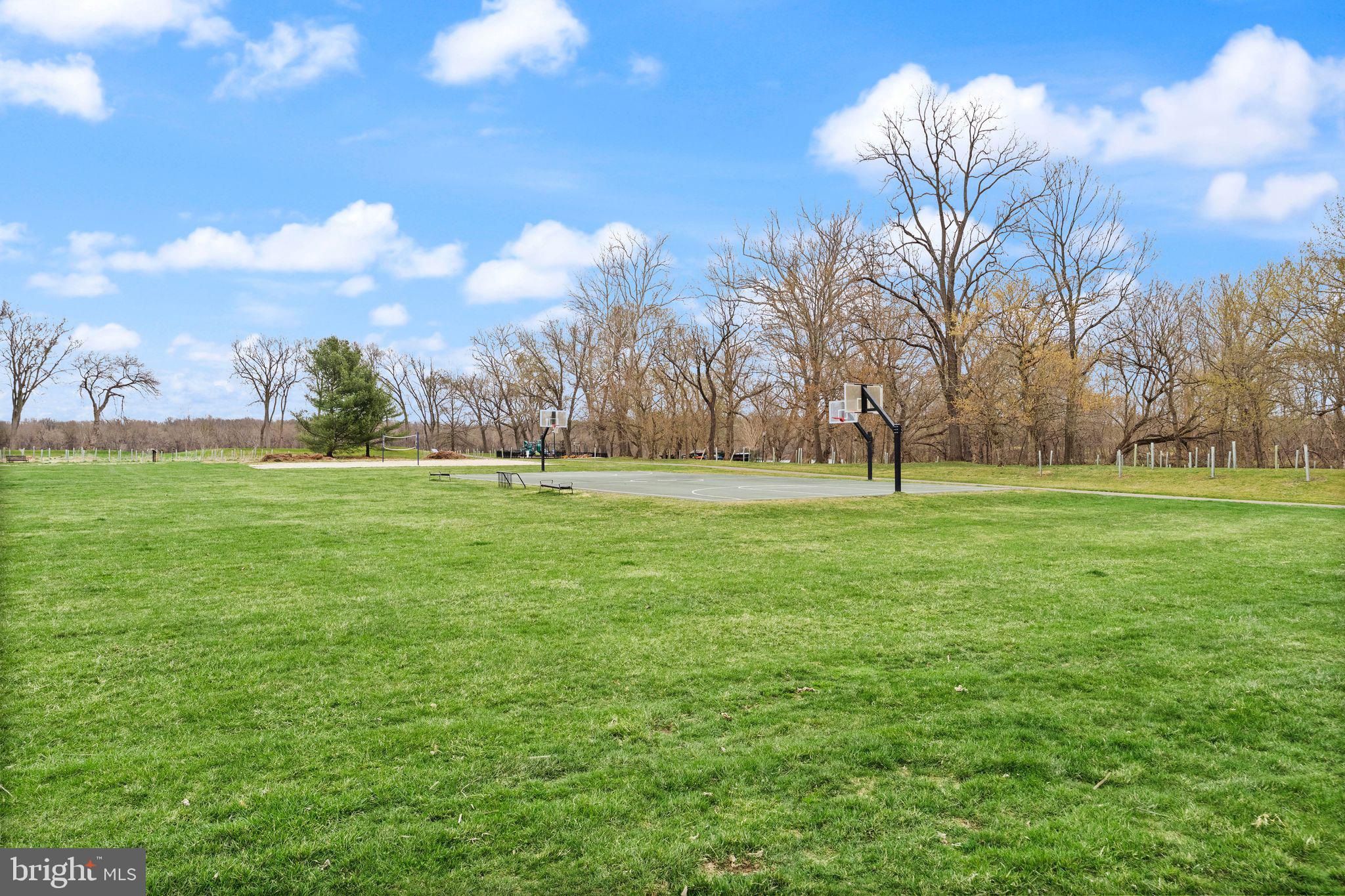 RIVER CREEK - Residential