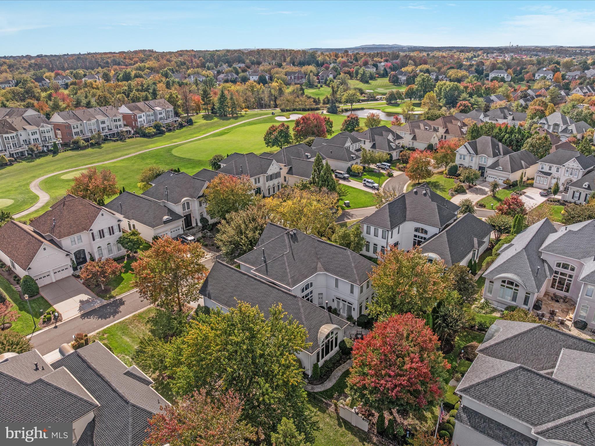 RIVER CREEK - Residential