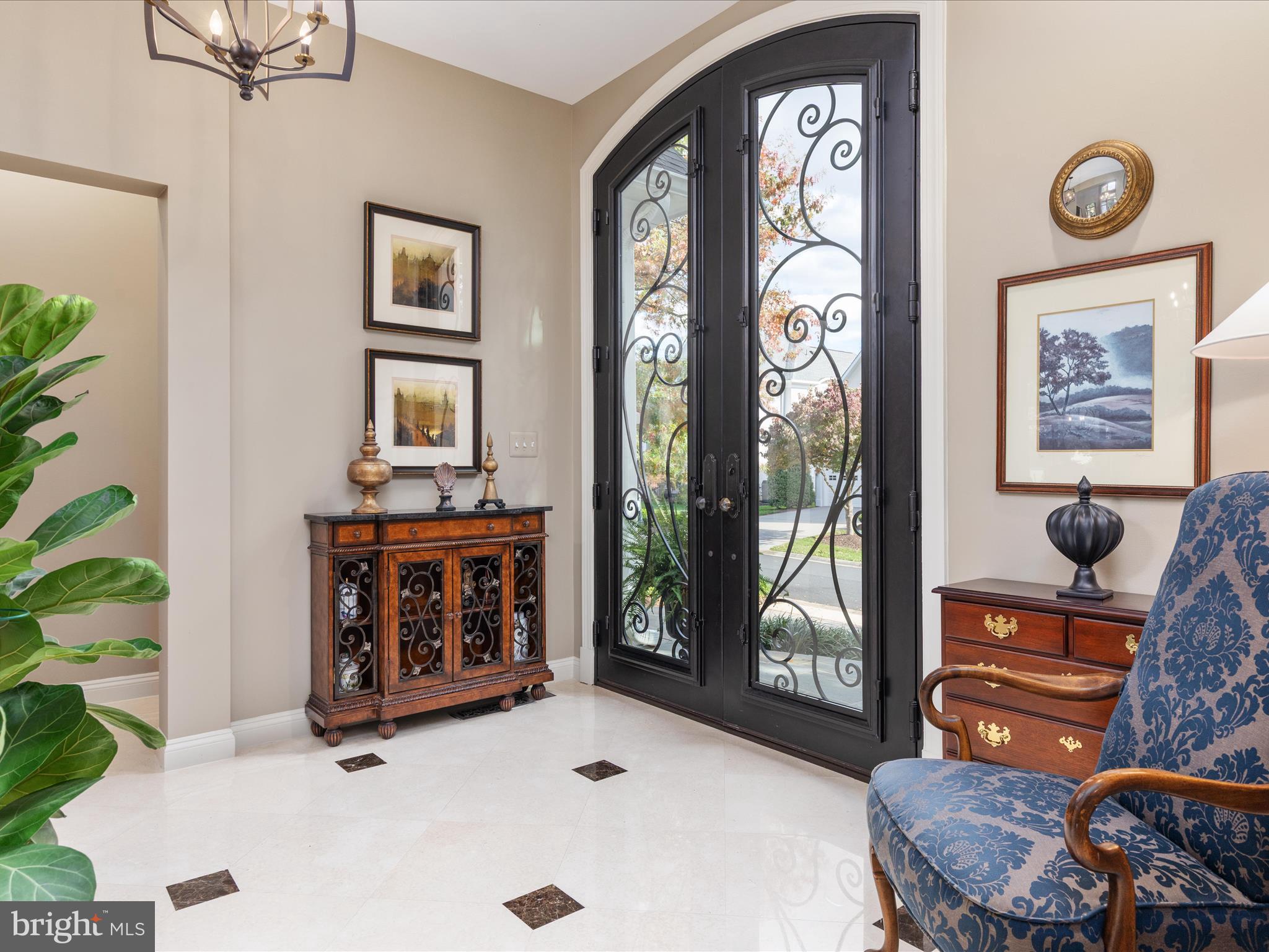 RIVER CREEK - Residential