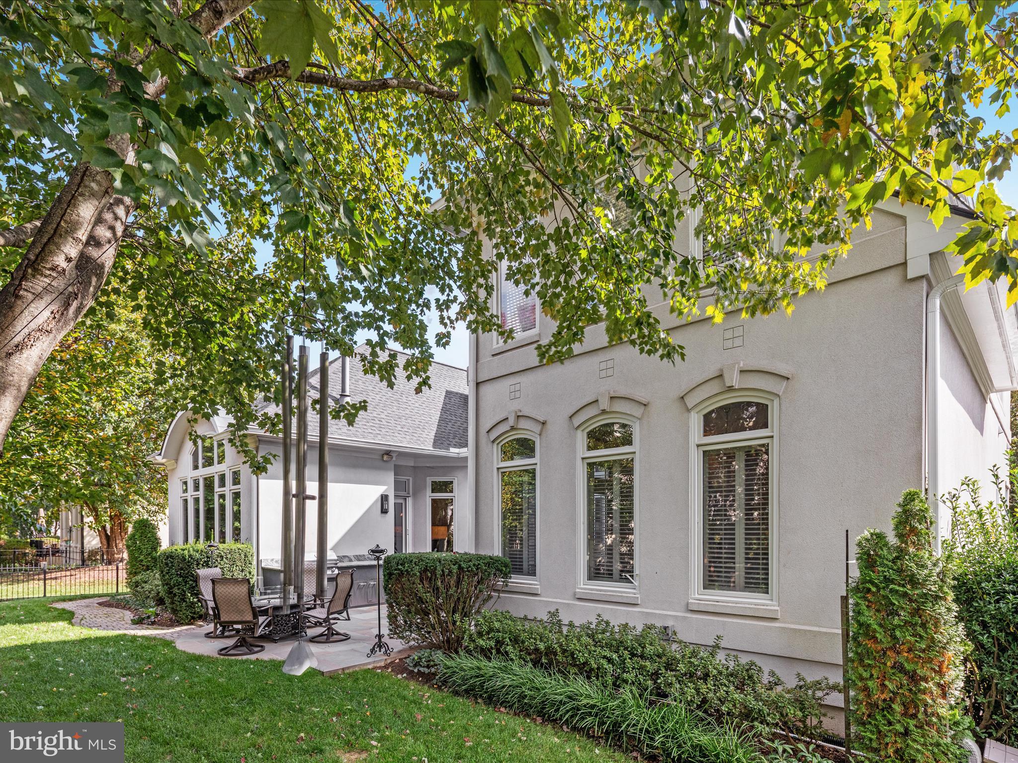 RIVER CREEK - Residential