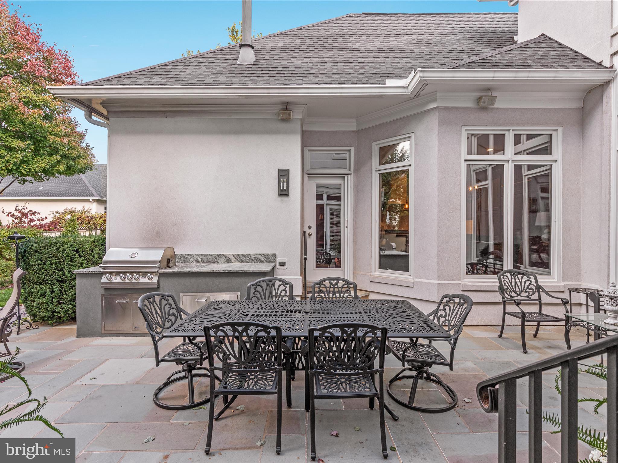 RIVER CREEK - Residential