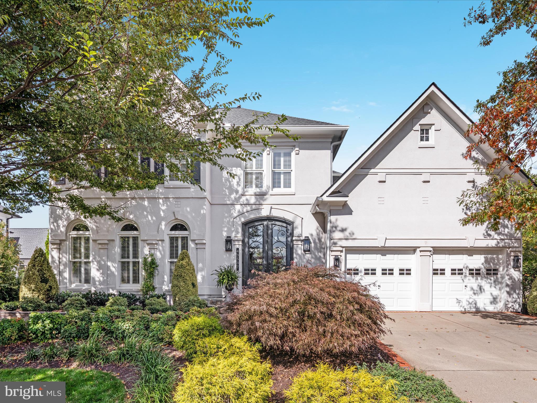 RIVER CREEK - Residential