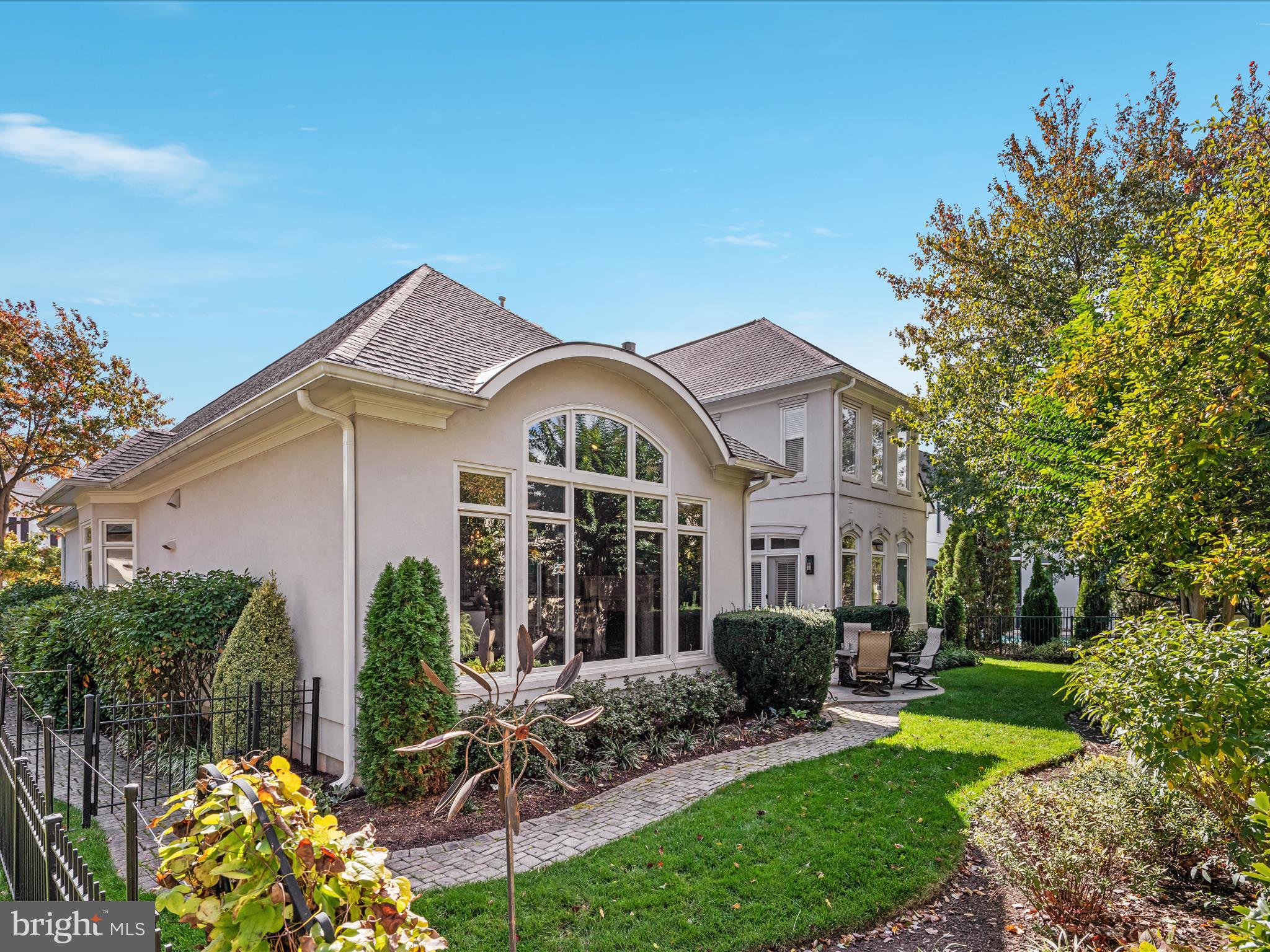 RIVER CREEK - Residential