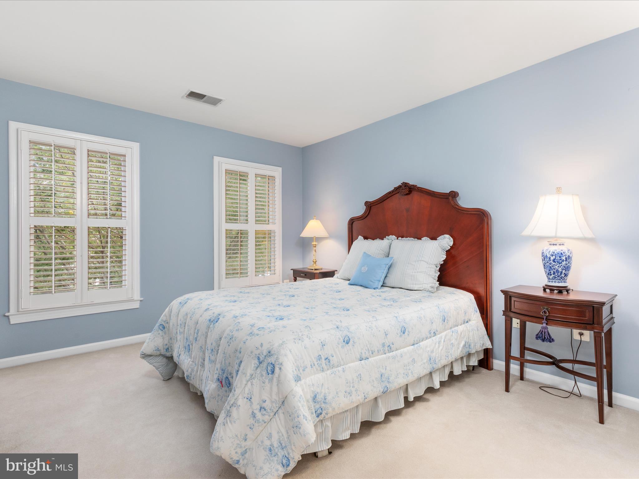 RIVER CREEK - Residential