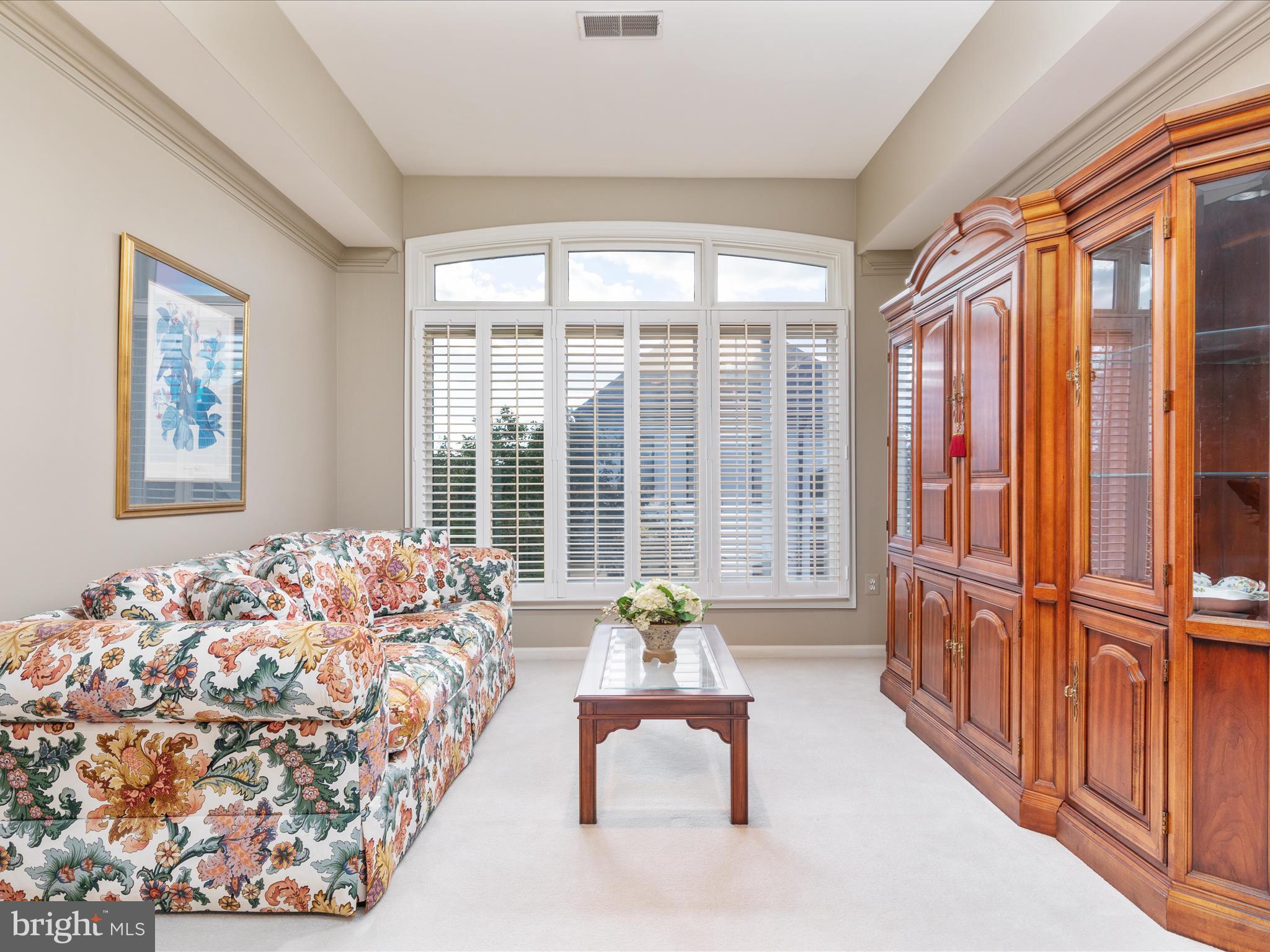 RIVER CREEK - Residential