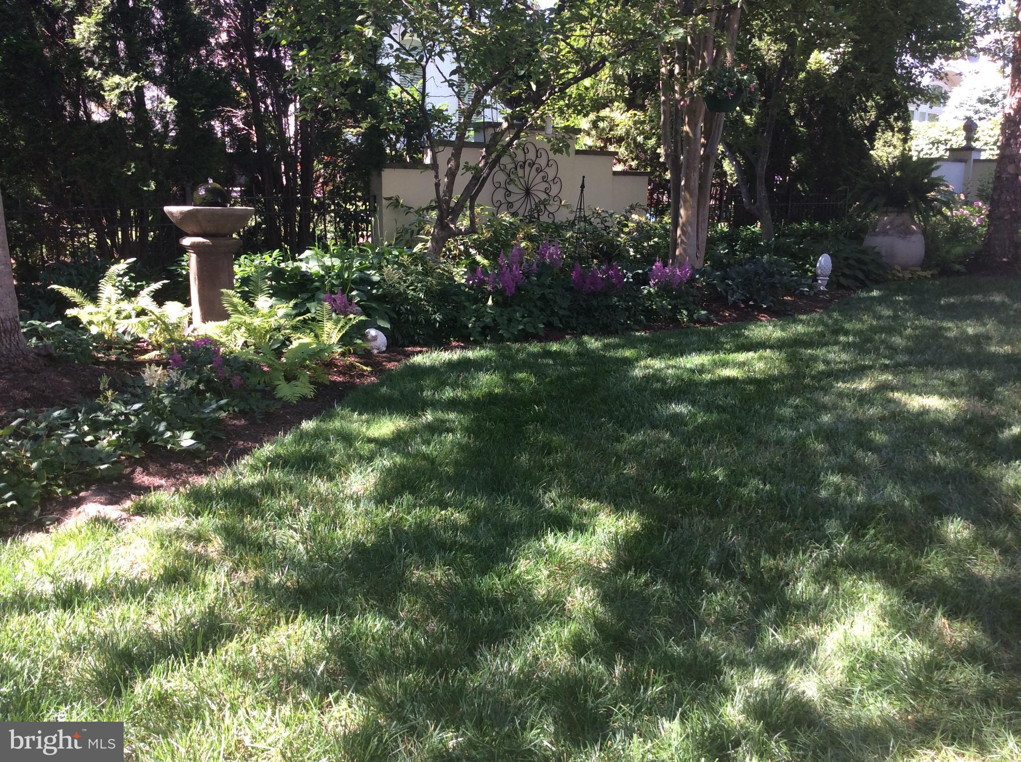 RIVER CREEK - Residential