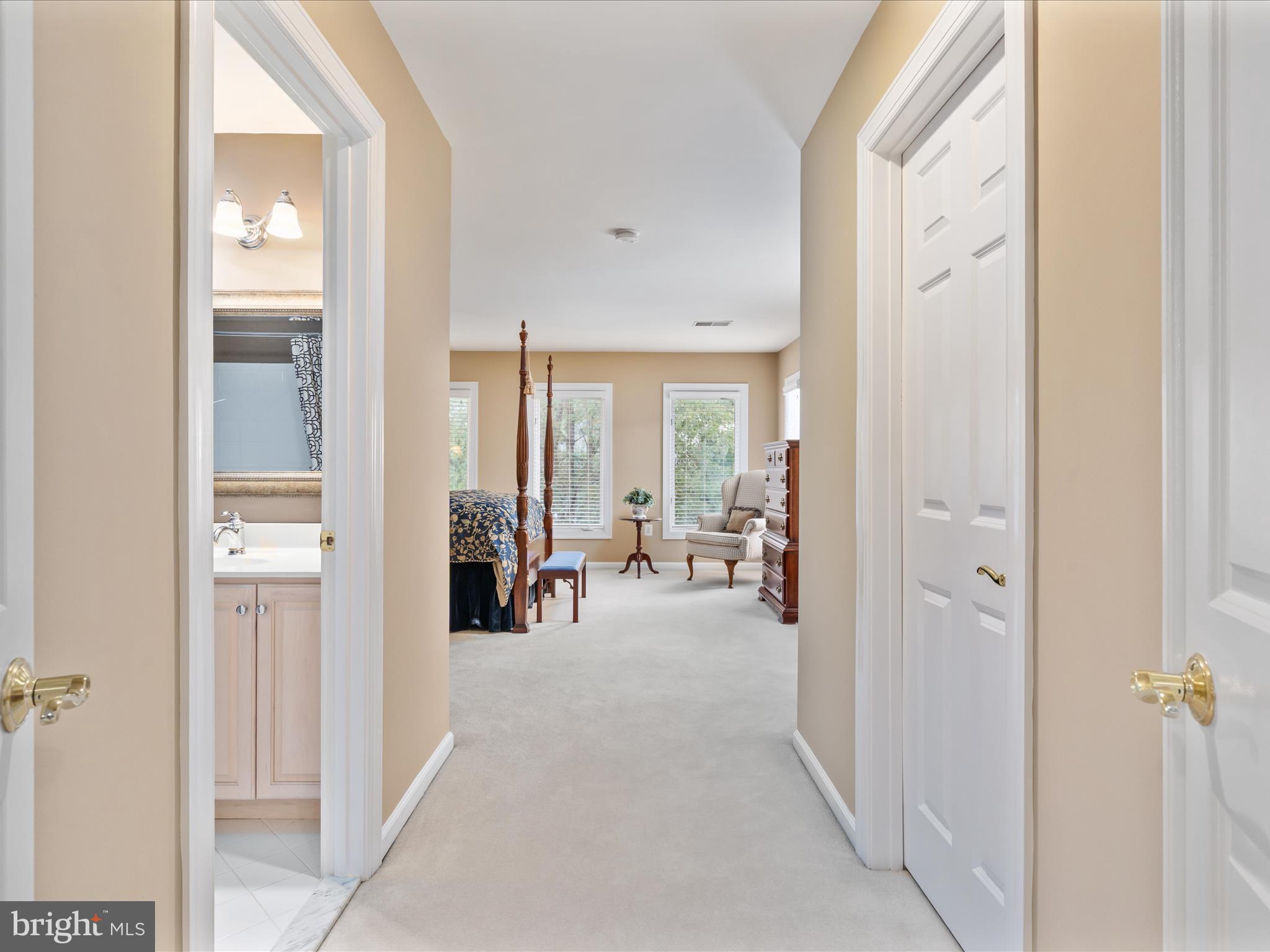 RIVER CREEK - Residential