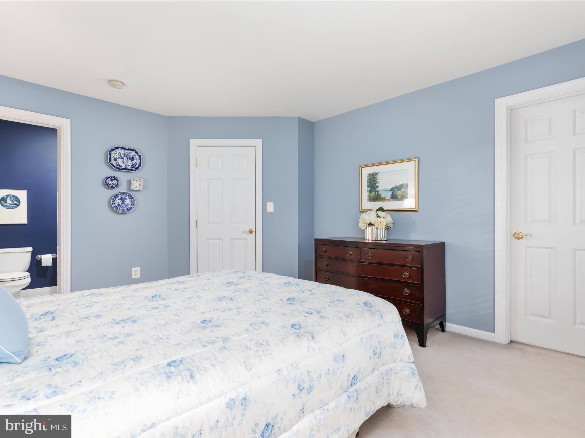 RIVER CREEK - Residential