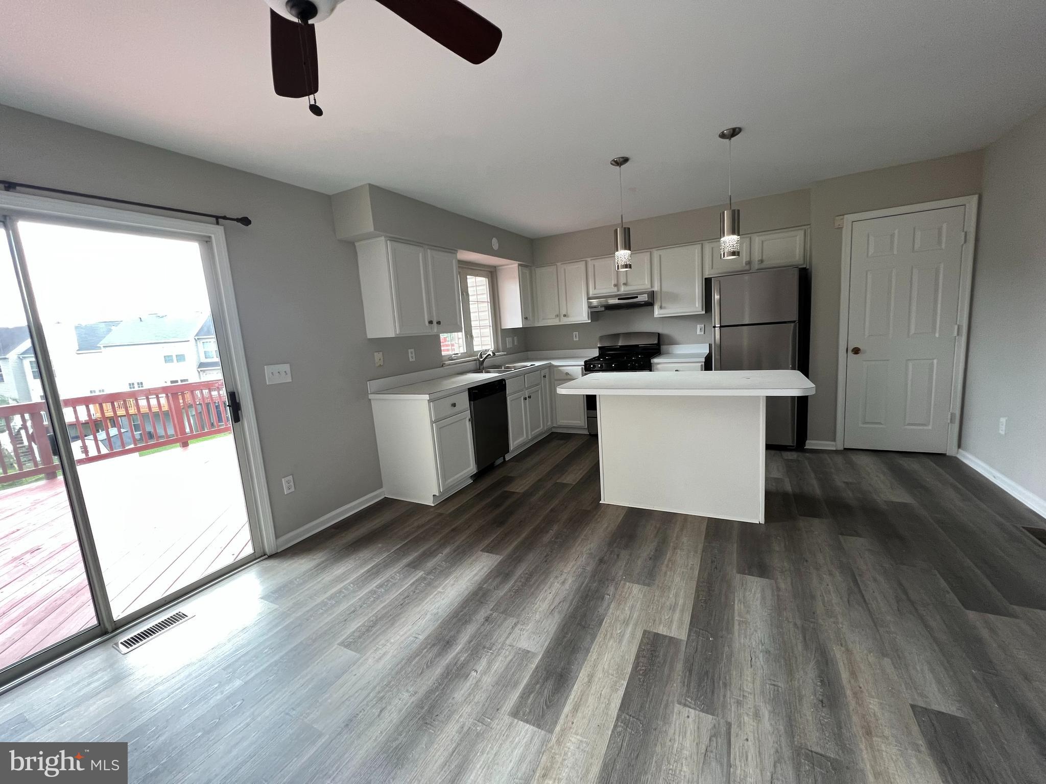 TIMBERGROVE - Residential Lease