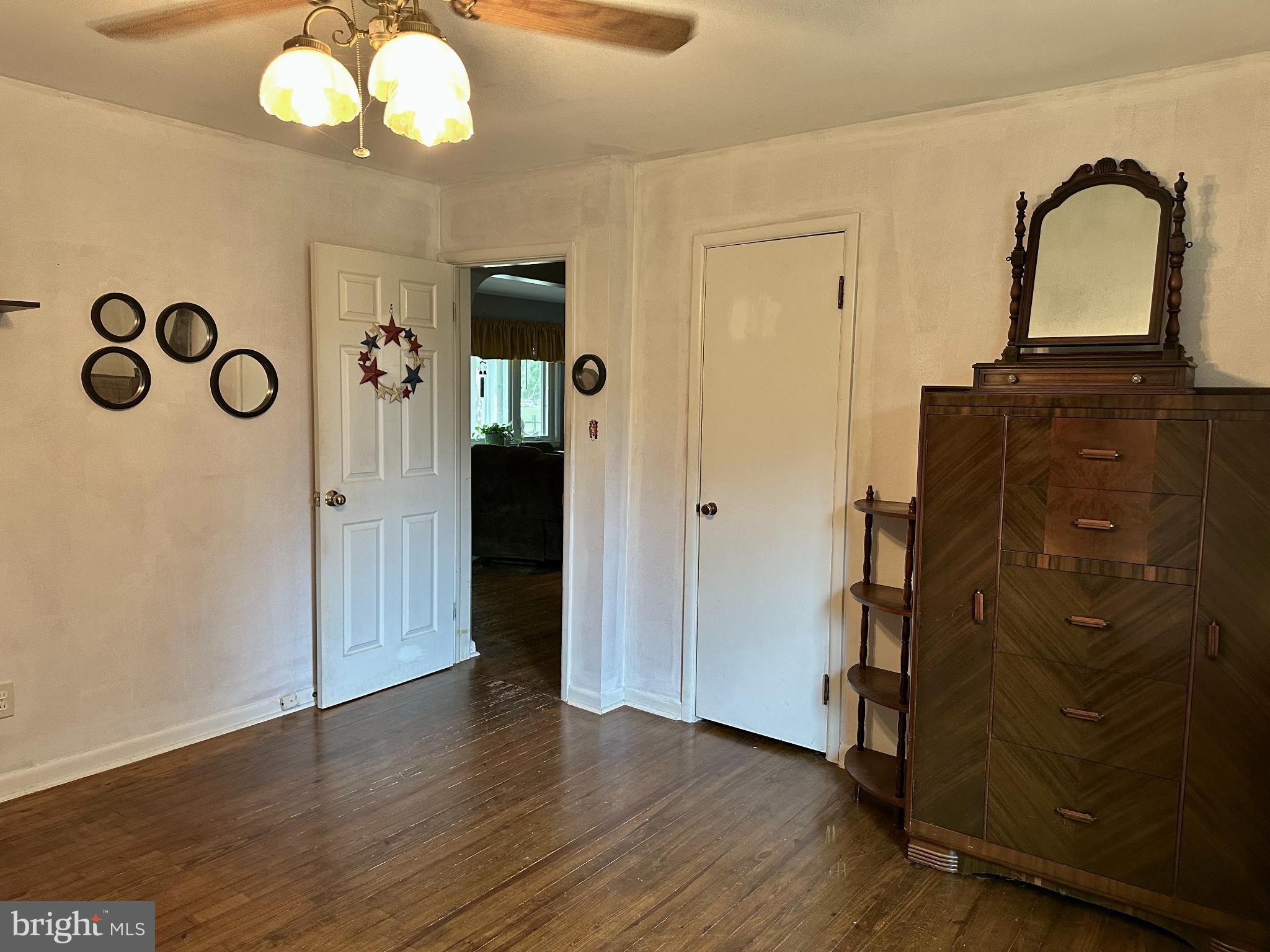 NORRISVILLE - Residential