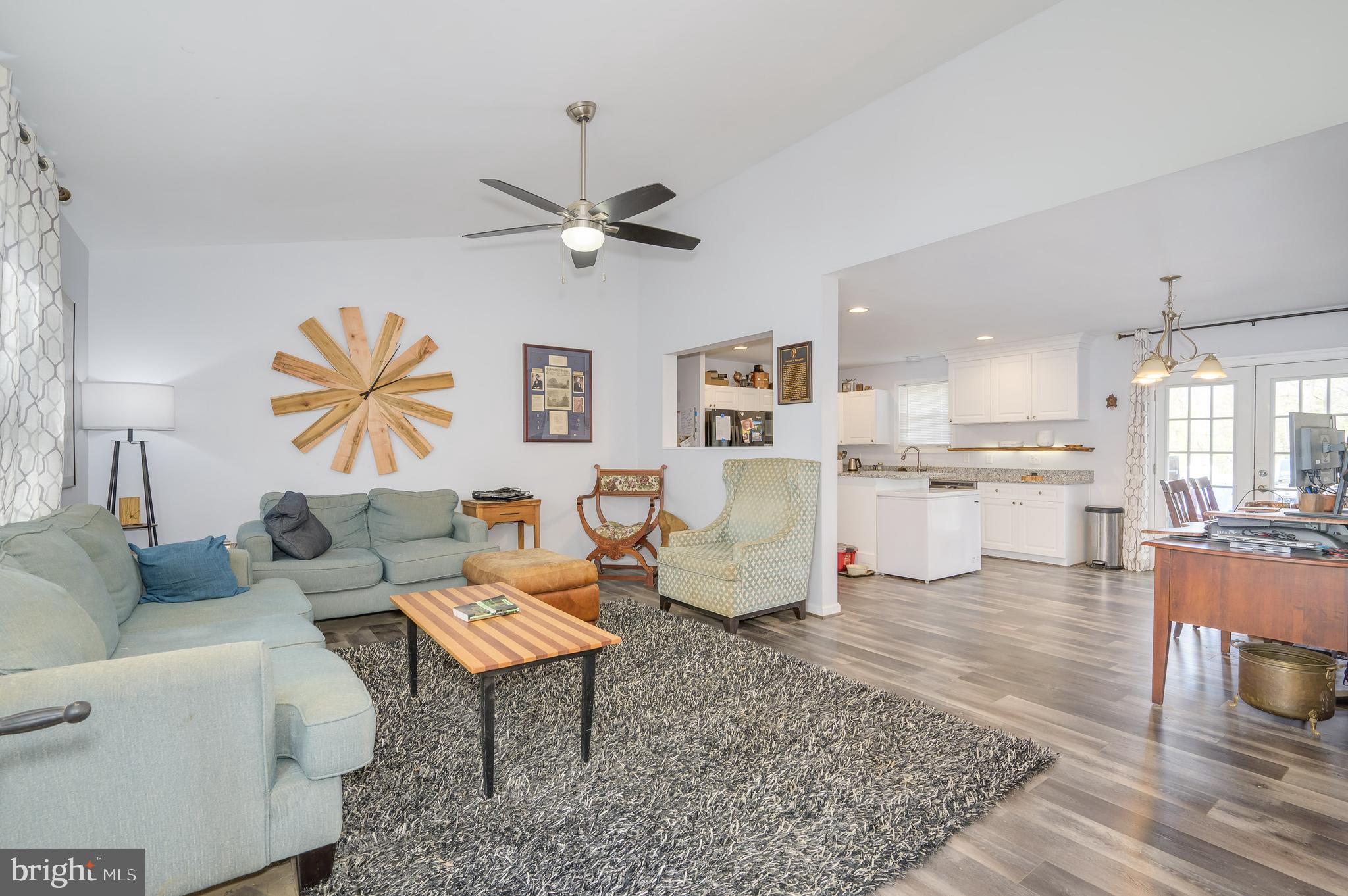 SHANNONDALE - Residential