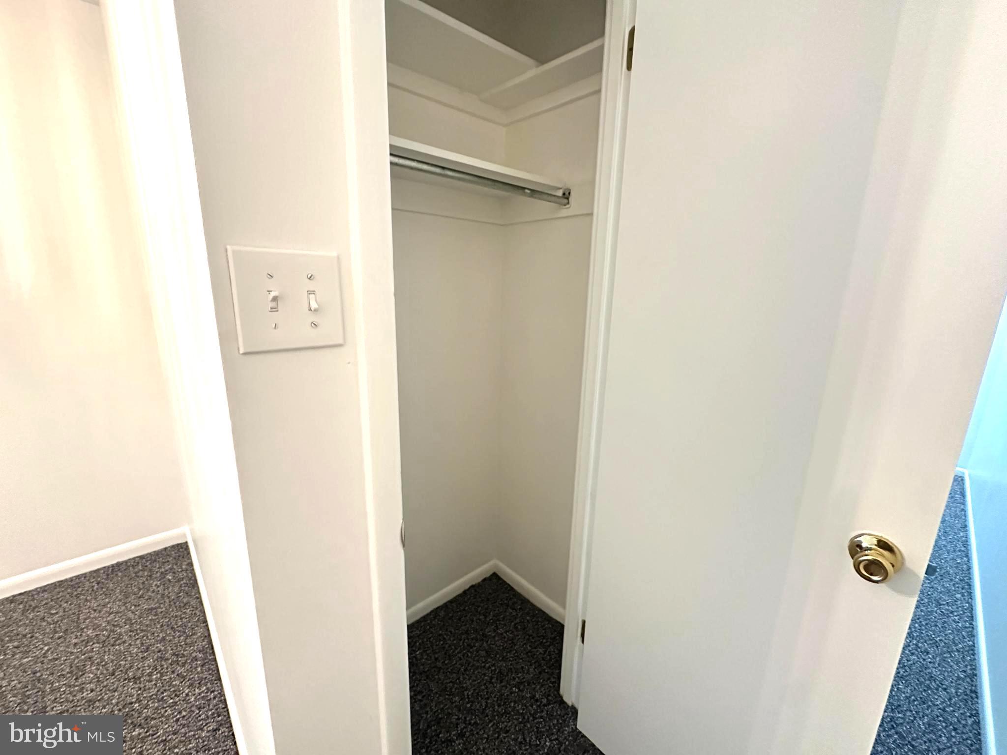 PINEWOOD SOUTH - Residential Lease