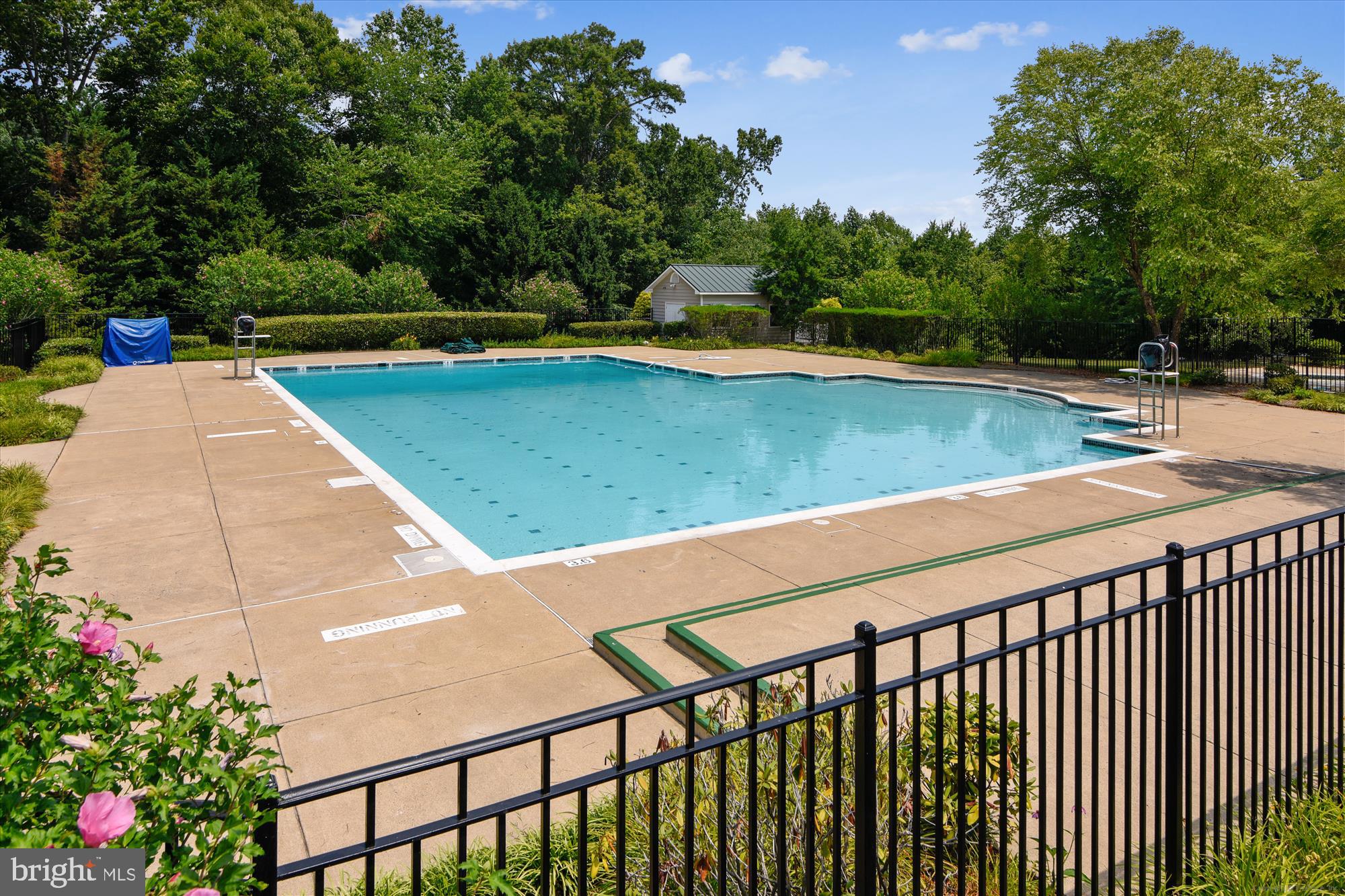 6006 FINCASTLE DRIVE