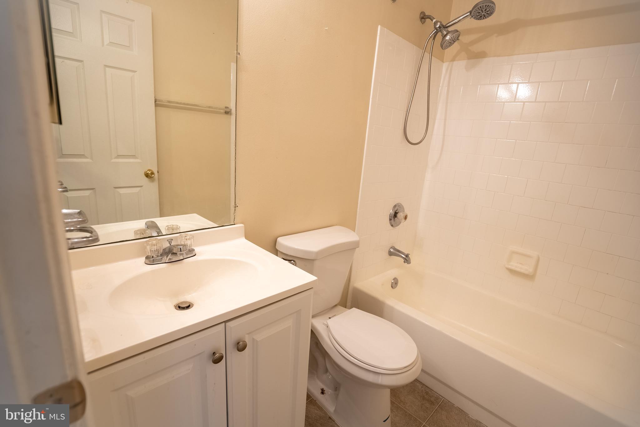 VILLAGES OF MARLBOROUGH - Residential Lease