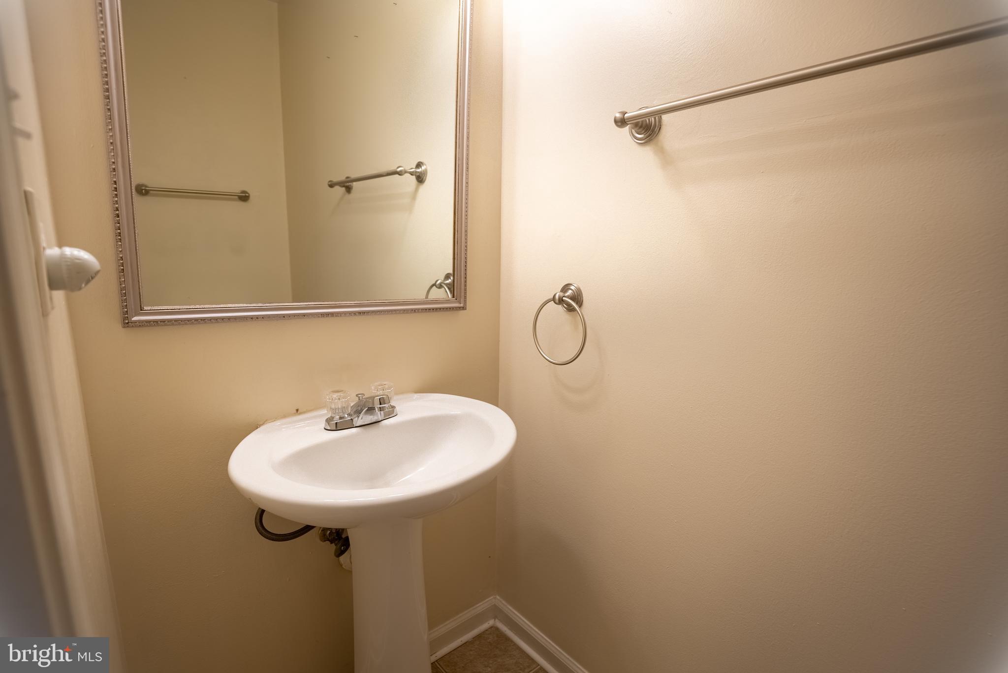 VILLAGES OF MARLBOROUGH - Residential Lease