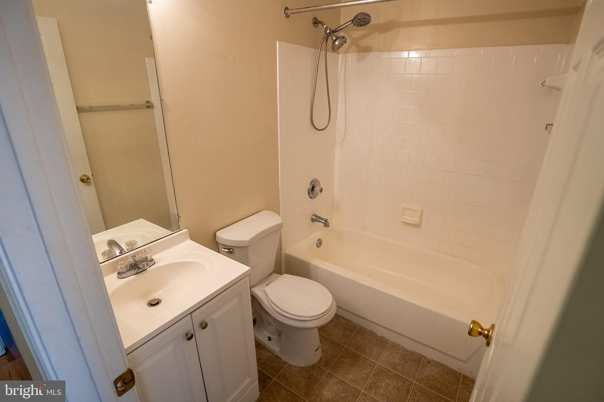 VILLAGES OF MARLBOROUGH - Residential Lease