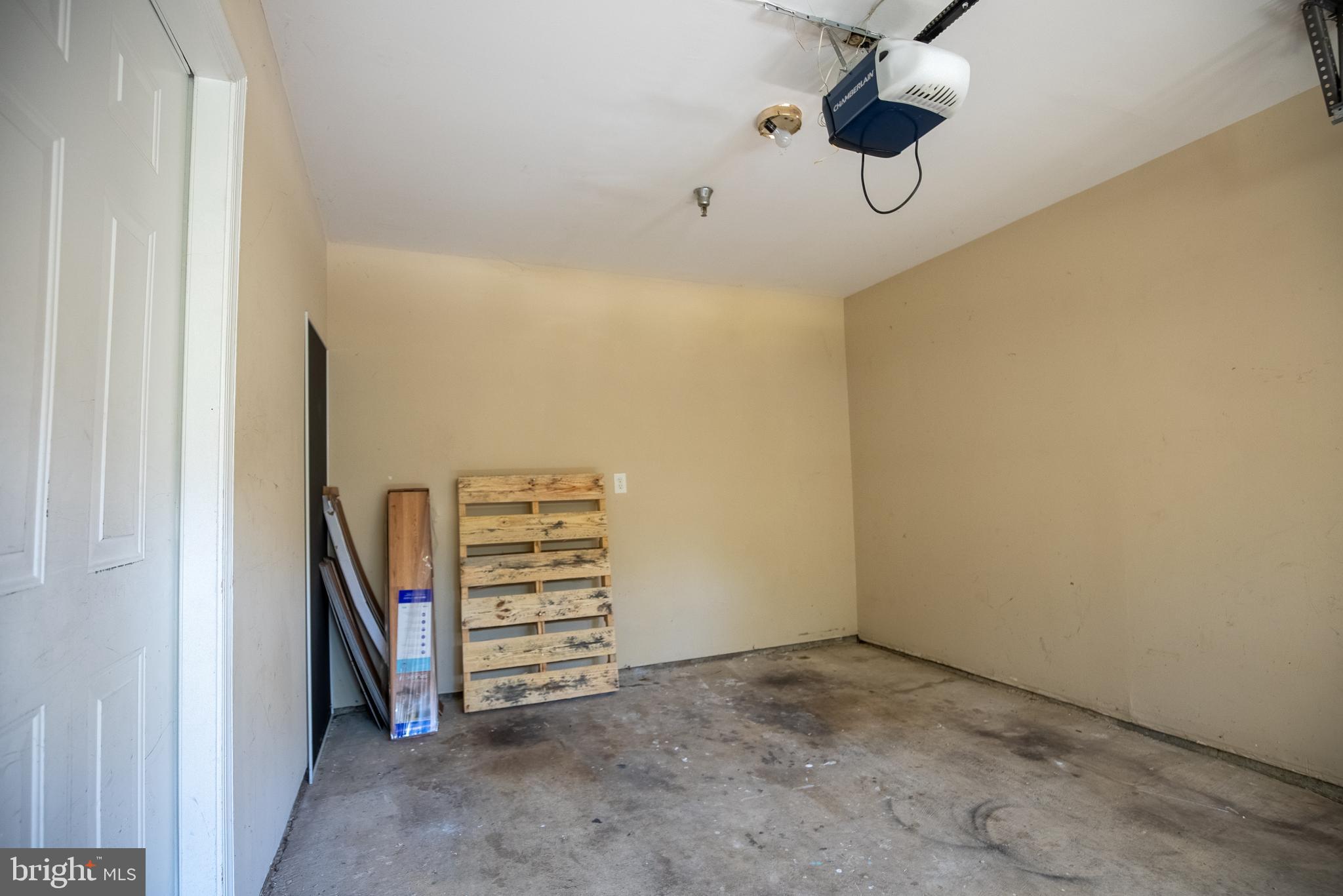 VILLAGES OF MARLBOROUGH - Residential Lease