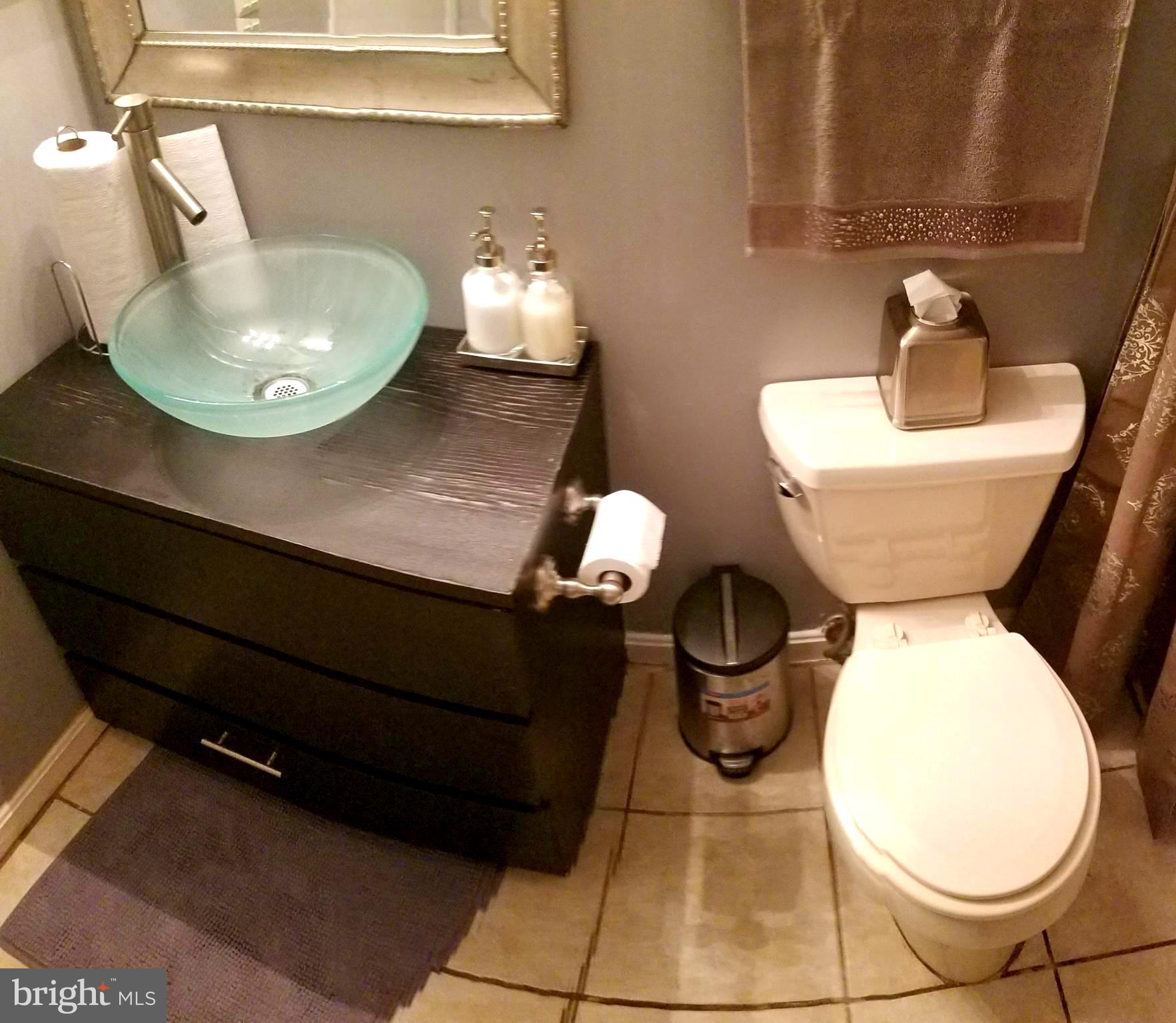 CLUSTERS AT WOODLAWN - Residential