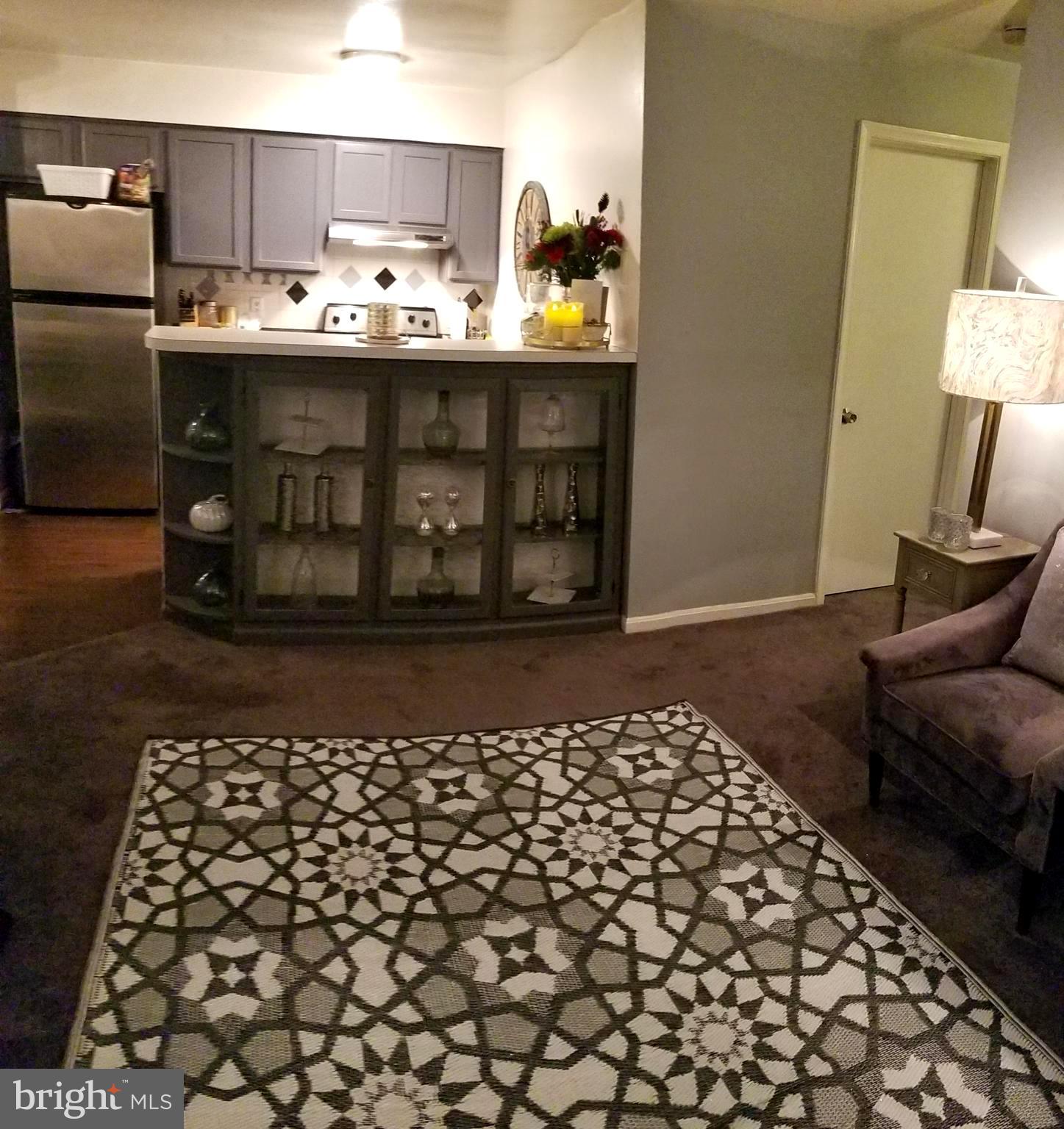 CLUSTERS AT WOODLAWN - Residential