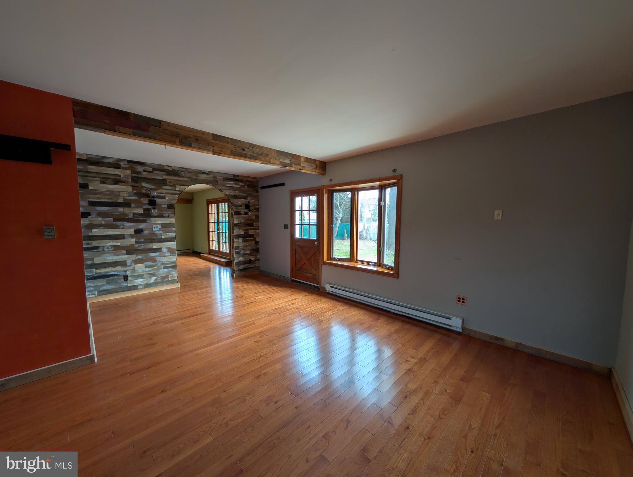 NORRISTOWN - Residential