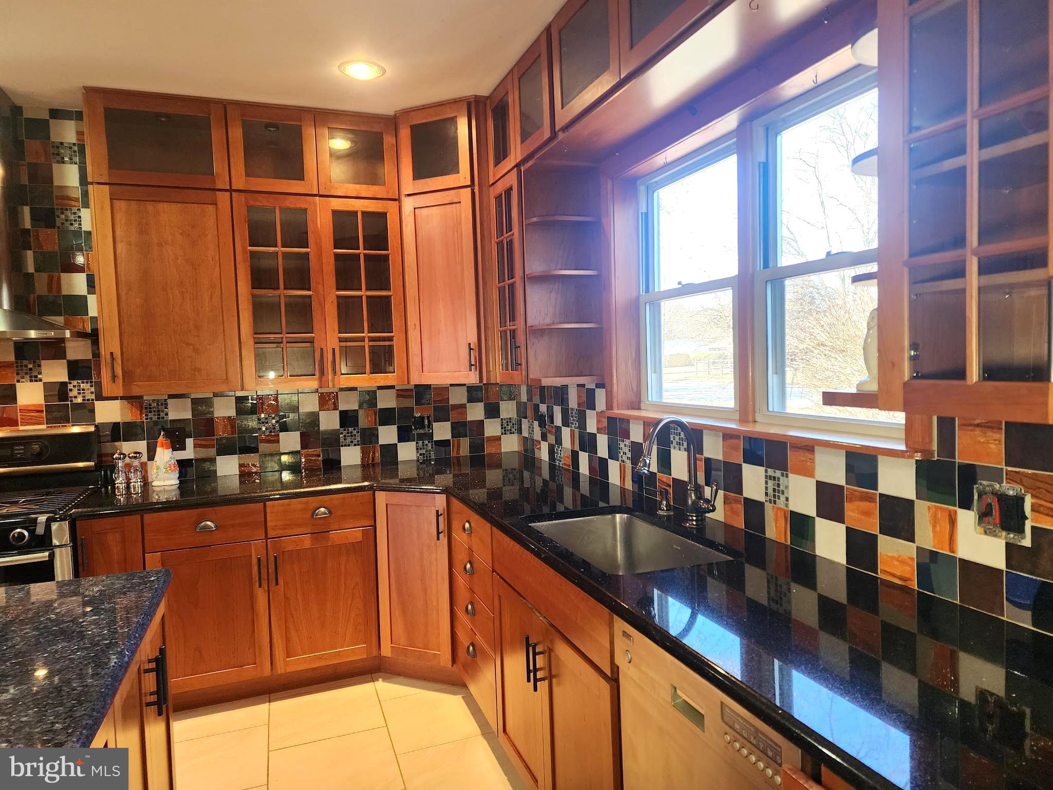 NORRISTOWN - Residential