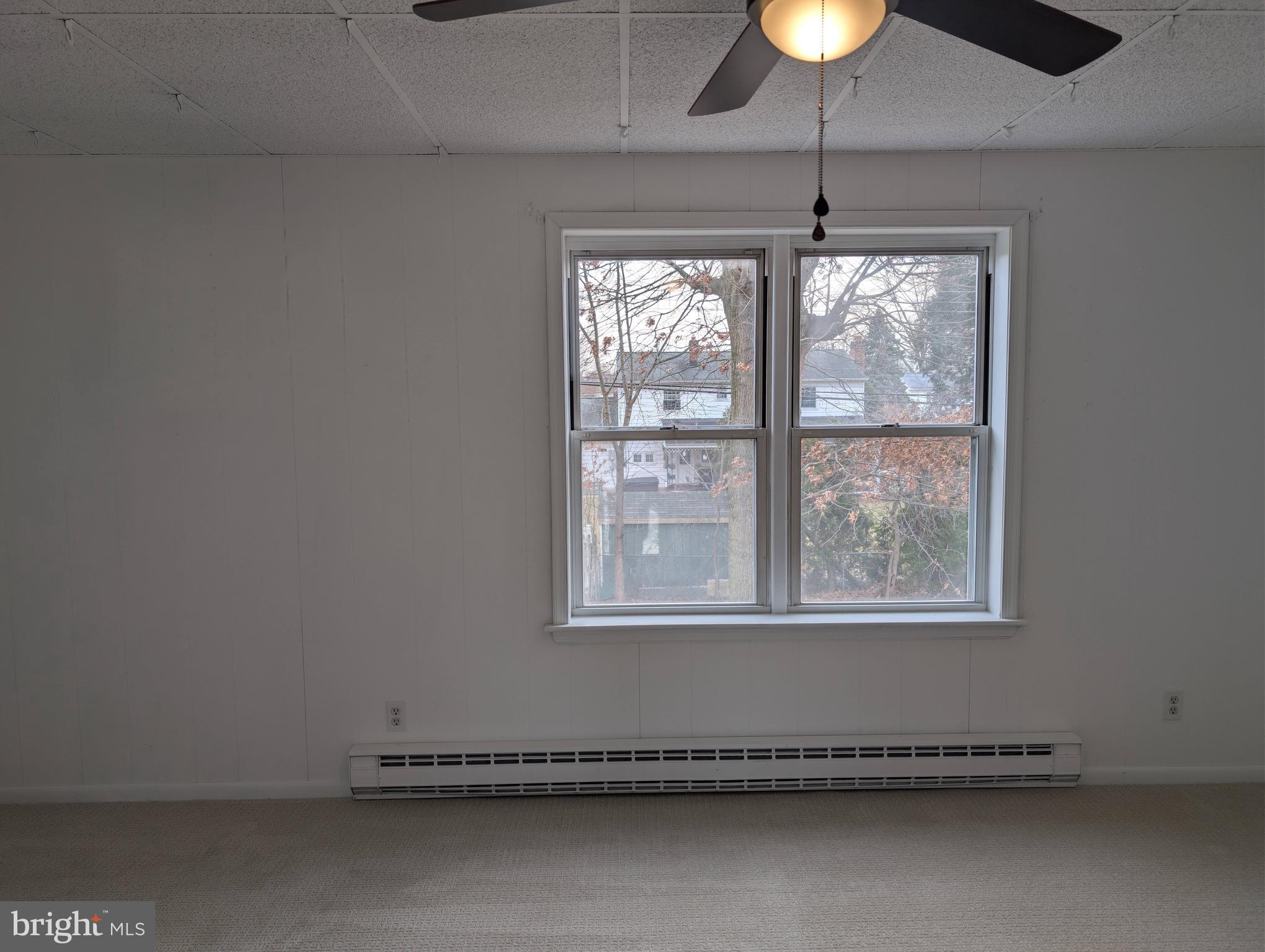 NORRISTOWN - Residential