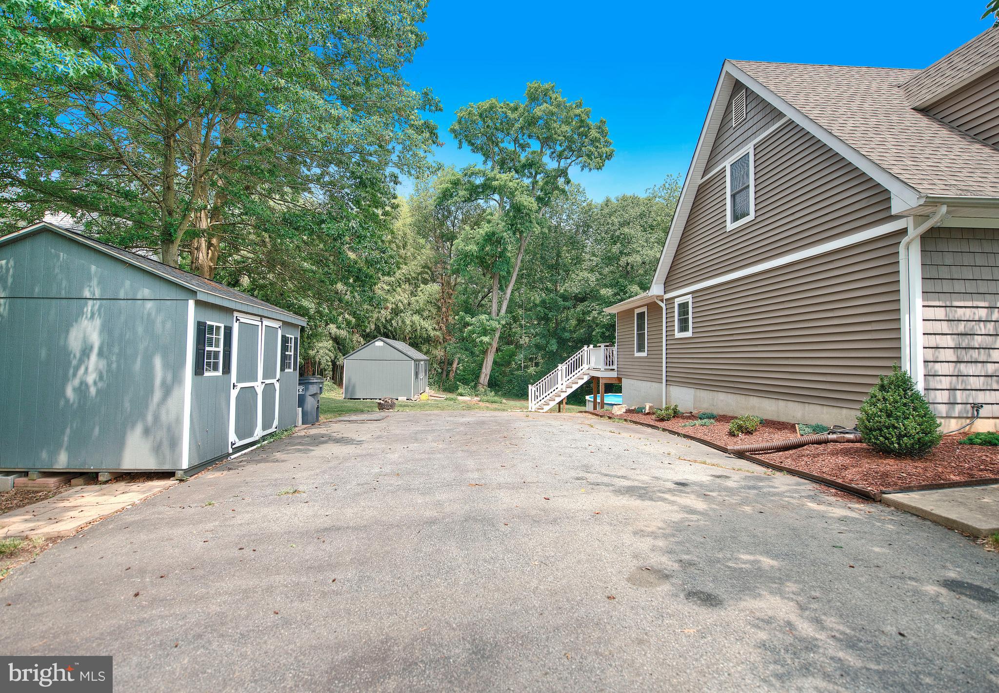 ARUNDEL - Residential