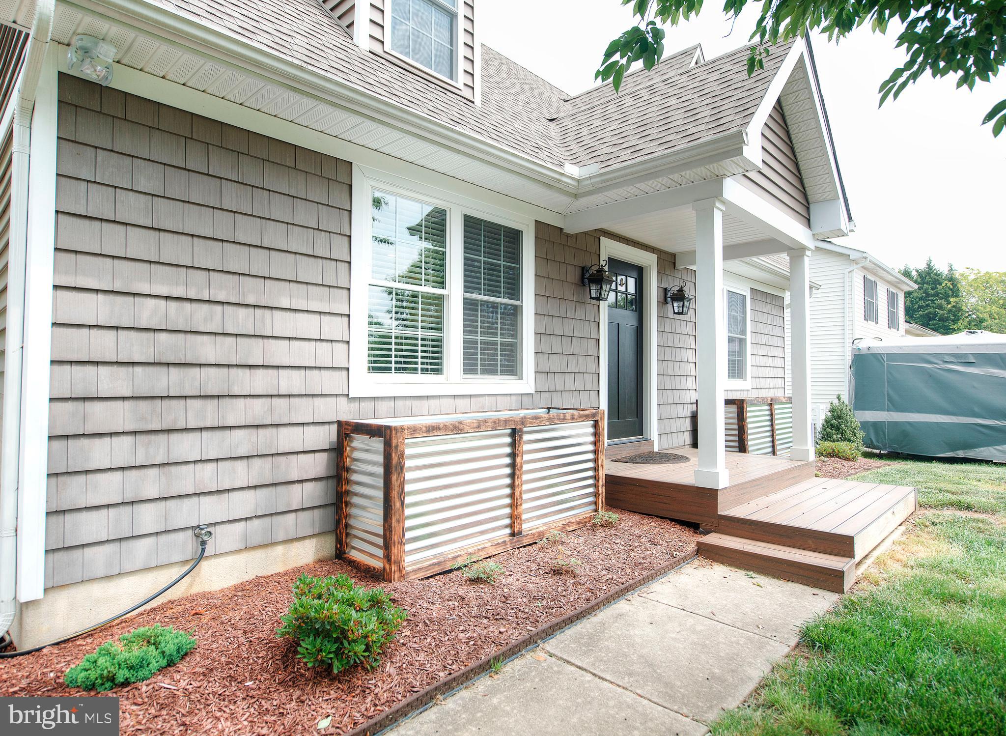 ARUNDEL - Residential