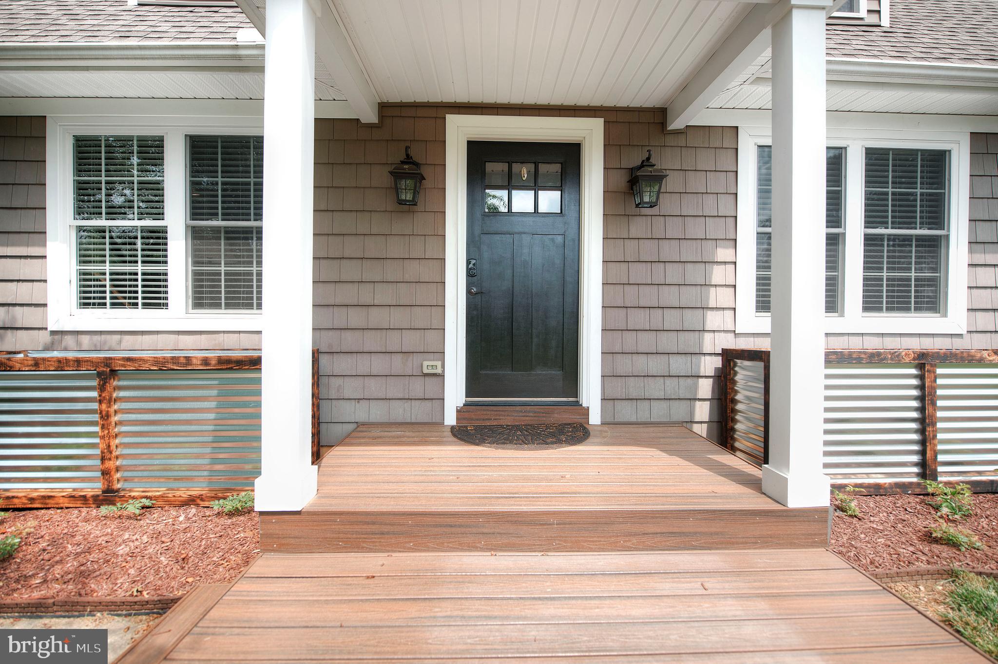 ARUNDEL - Residential