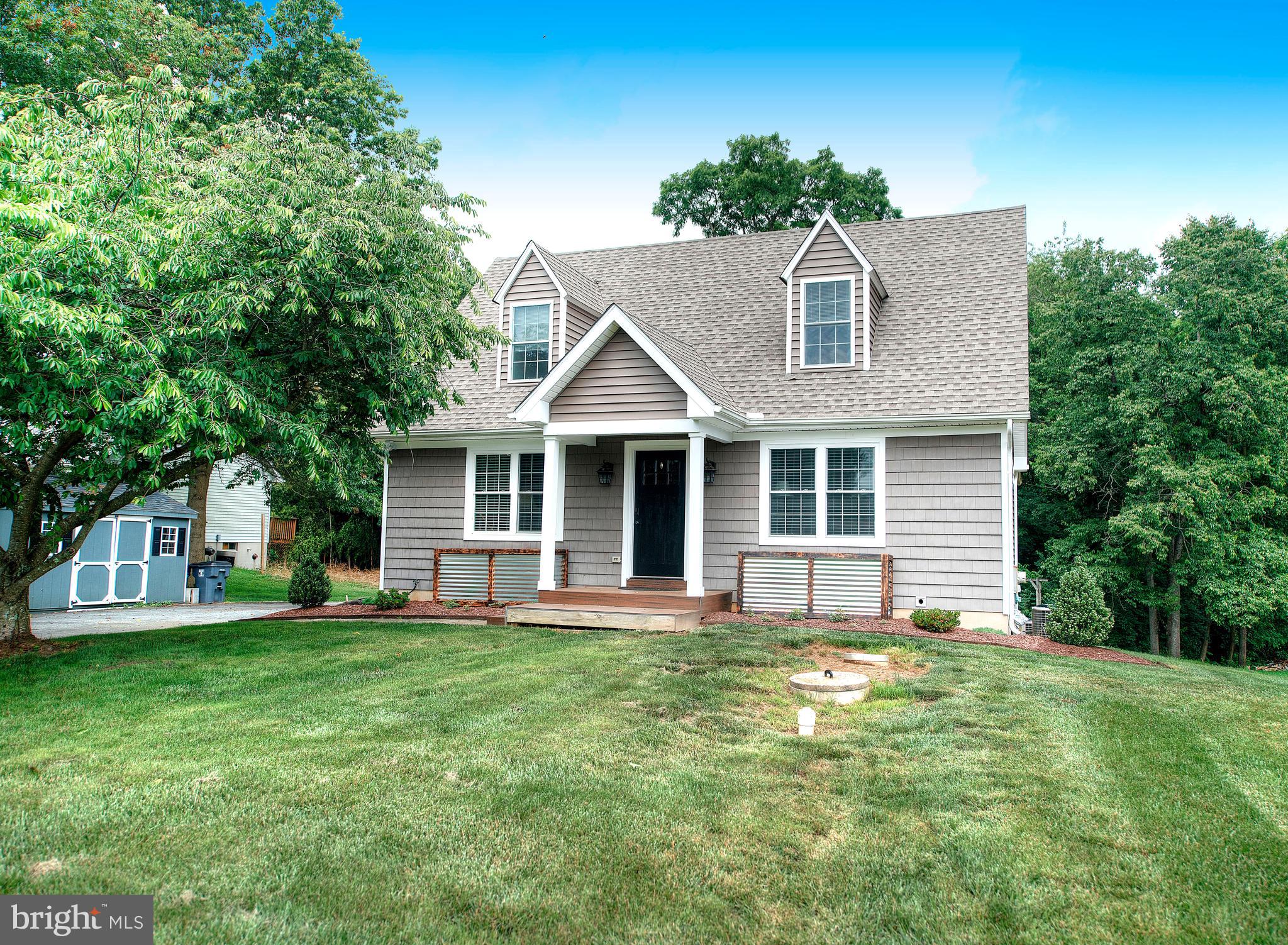 ARUNDEL - Residential