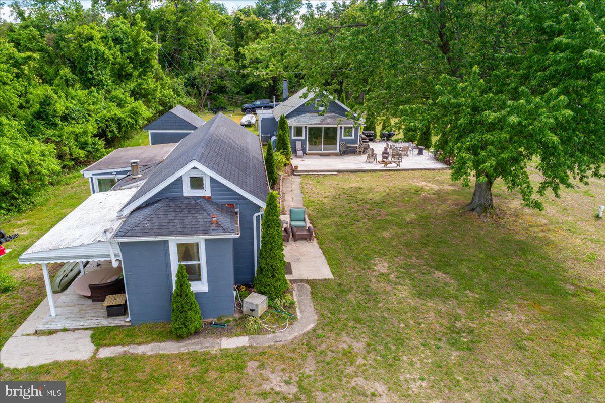 WATER OAK POINT - Residential