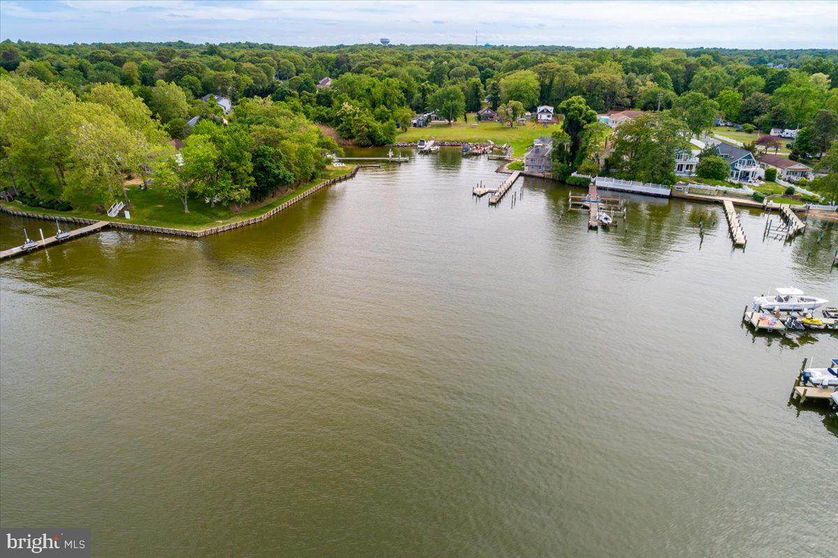 WATER OAK POINT - Residential