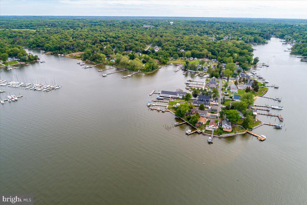 WATER OAK POINT - Residential