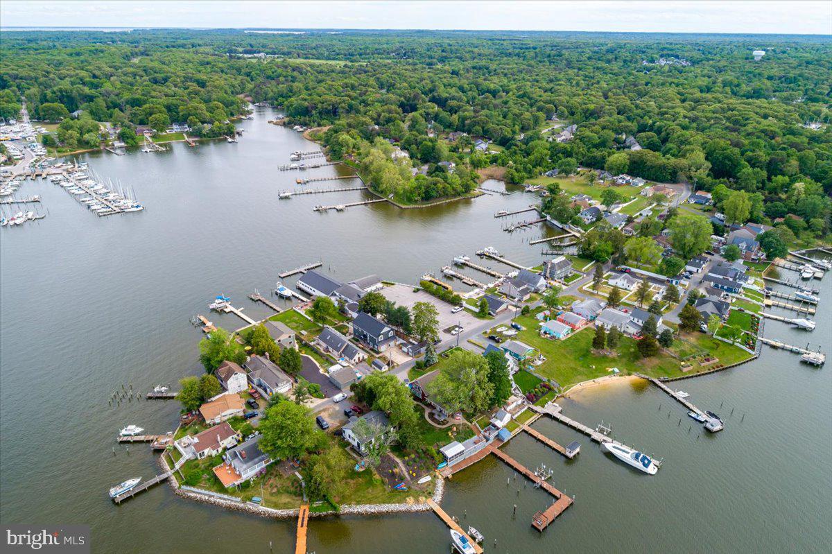 WATER OAK POINT - Residential
