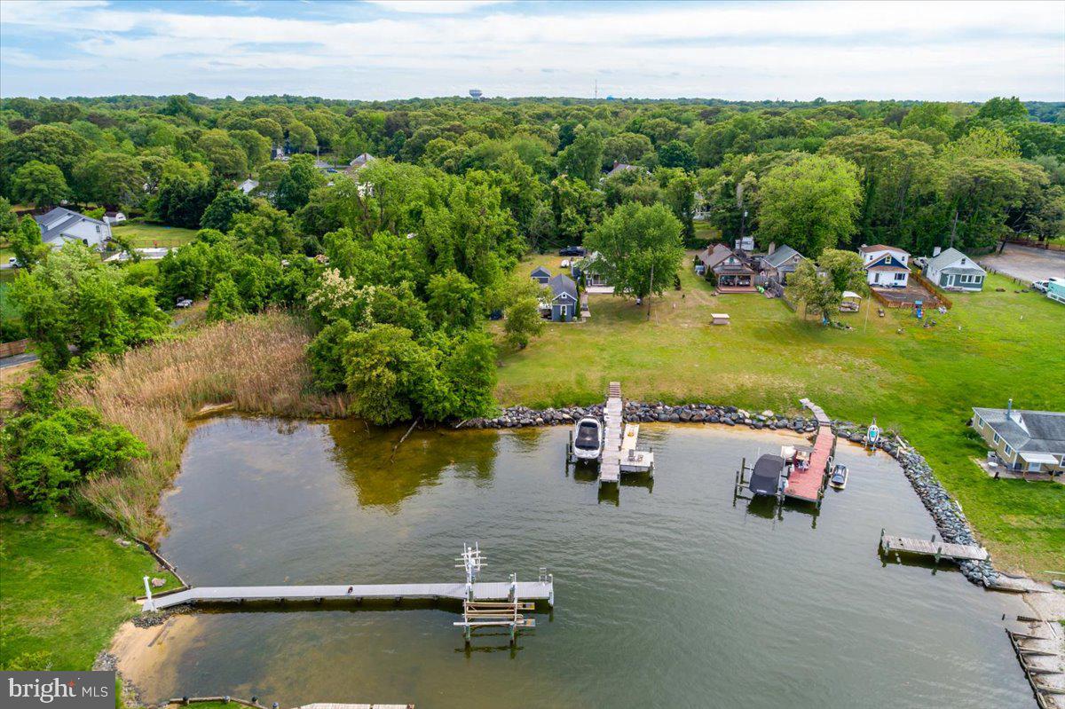 WATER OAK POINT - Residential