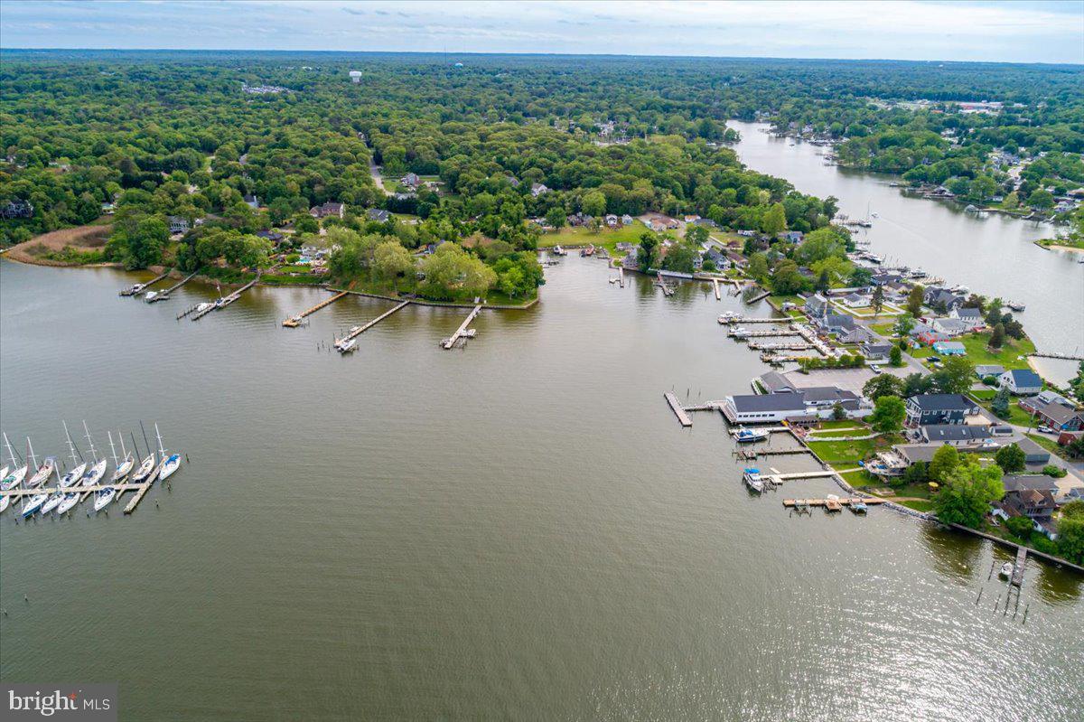 WATER OAK POINT - Residential