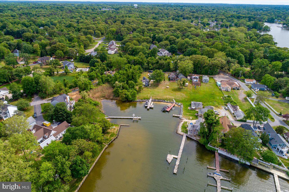 WATER OAK POINT - Residential