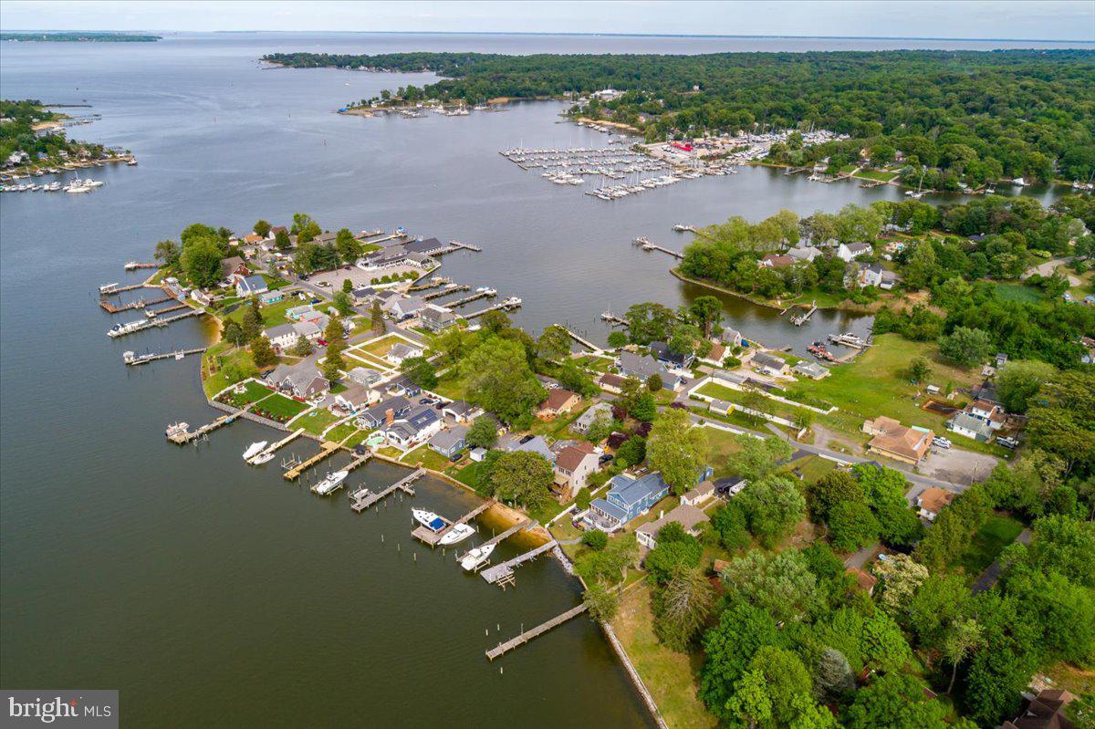 WATER OAK POINT - Residential