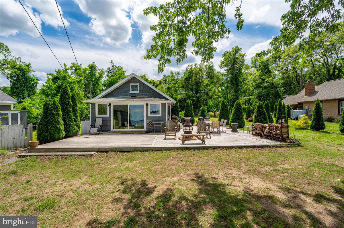 WATER OAK POINT - Residential