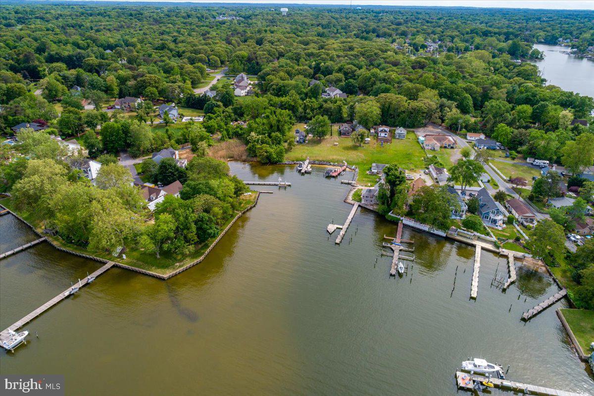 WATER OAK POINT - Residential