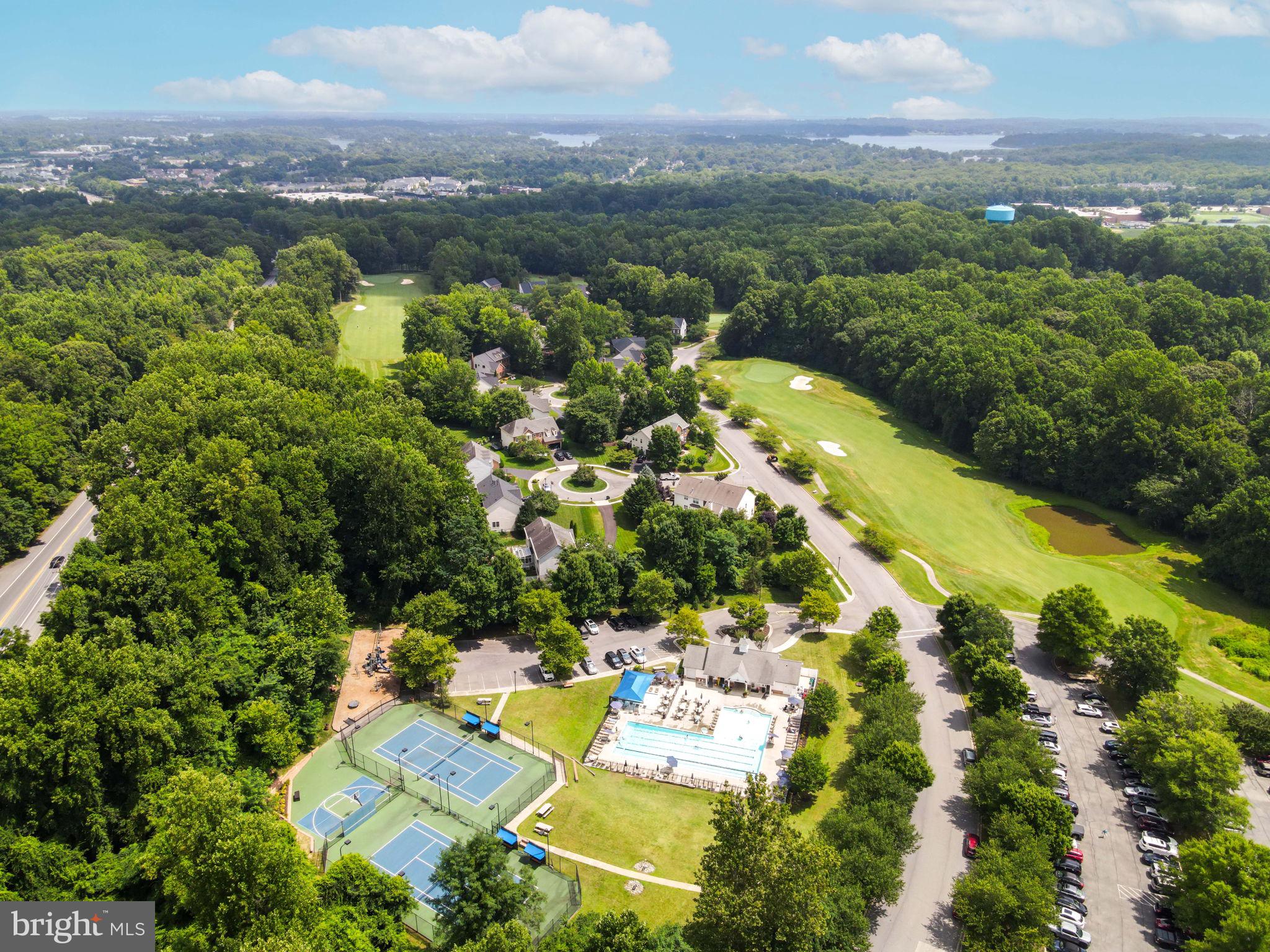 SOUTH RIVER COLONY - Residential