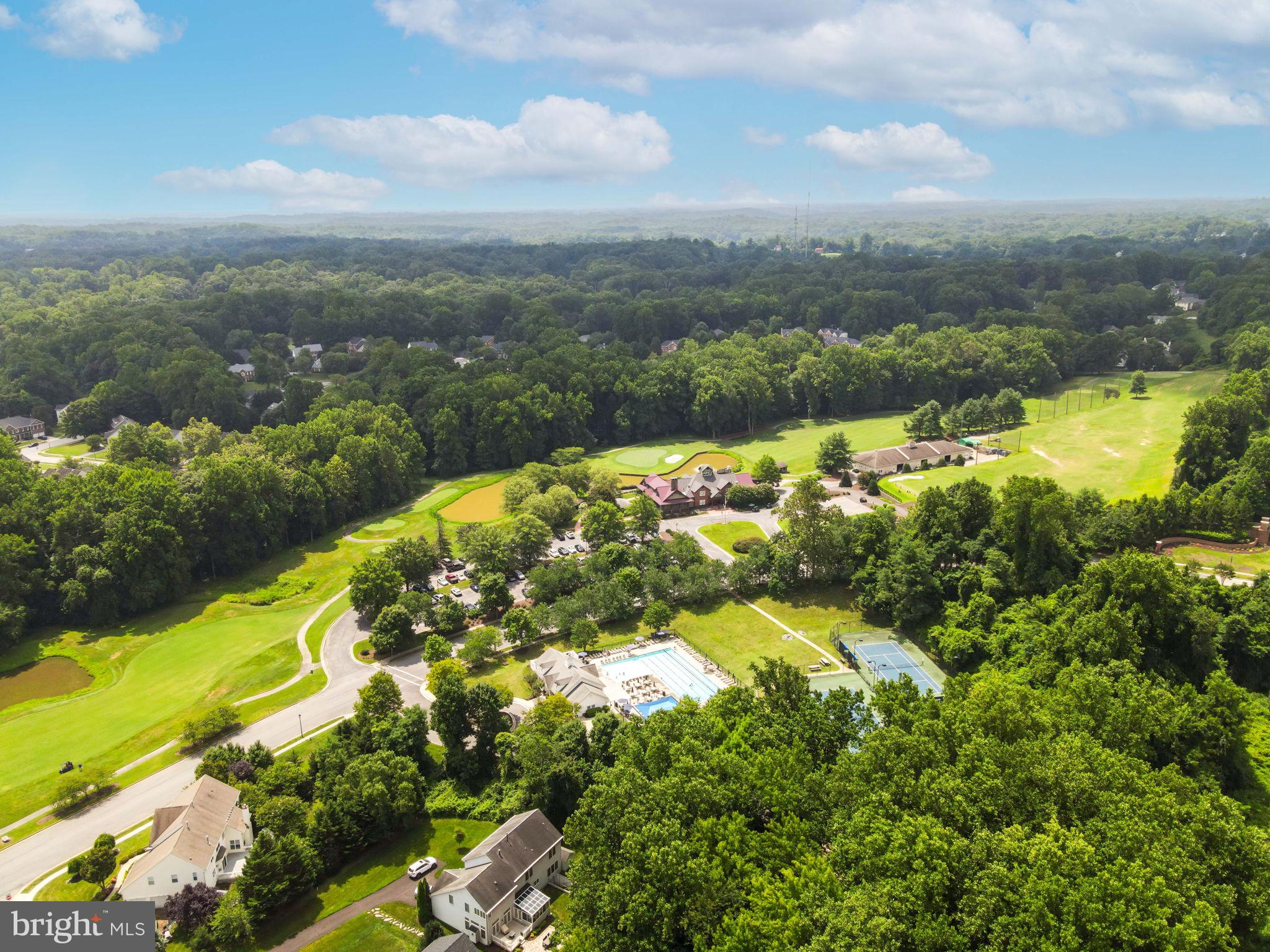 SOUTH RIVER COLONY - Residential