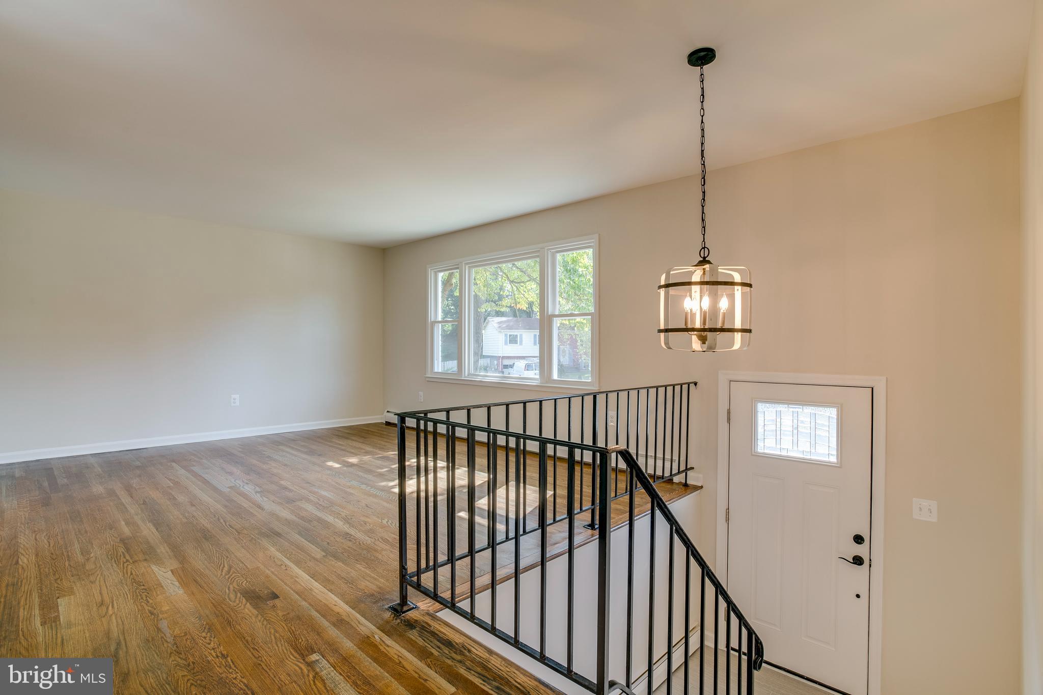 GLENDALE - Residential
