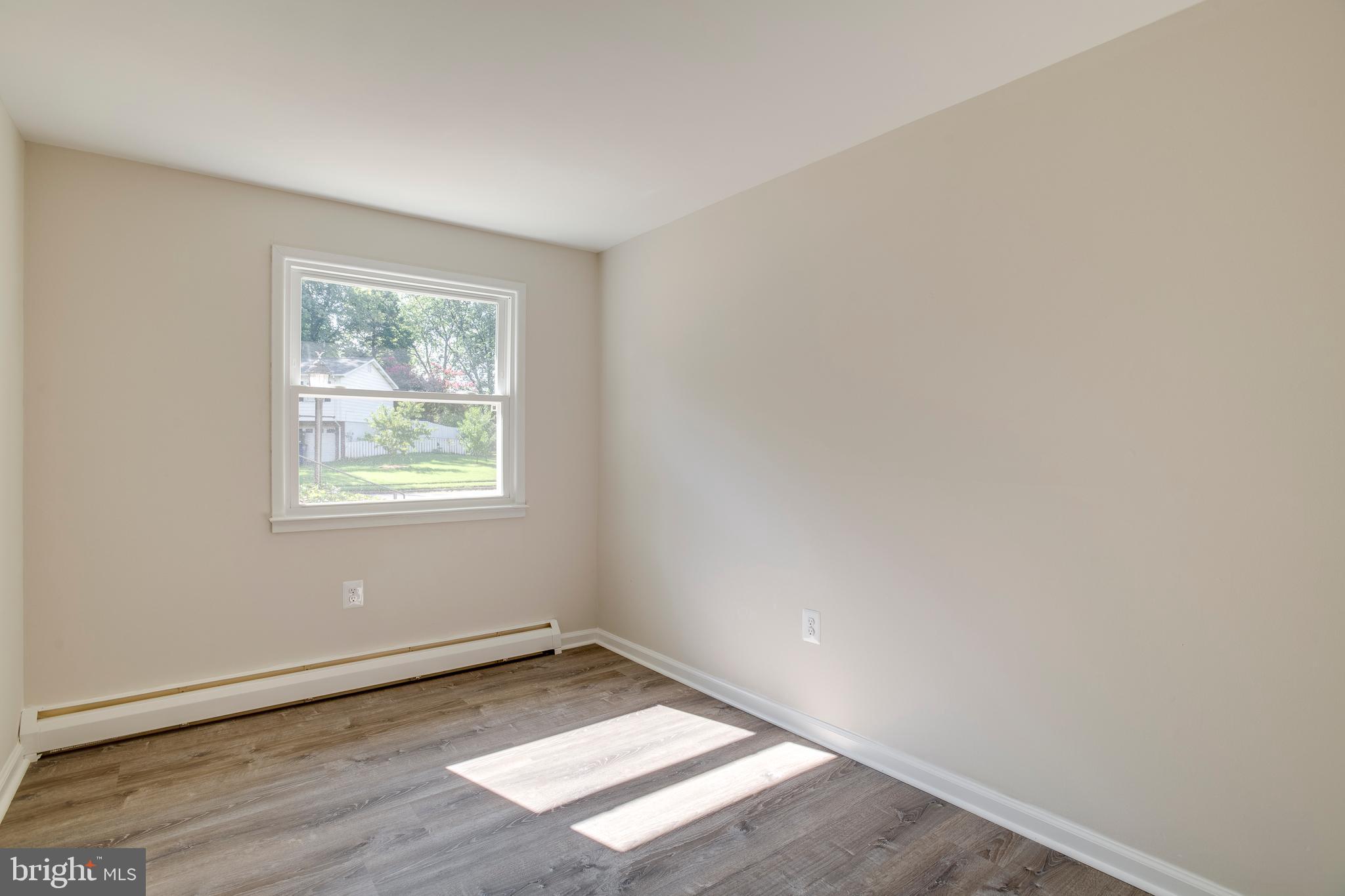 GLENDALE - Residential