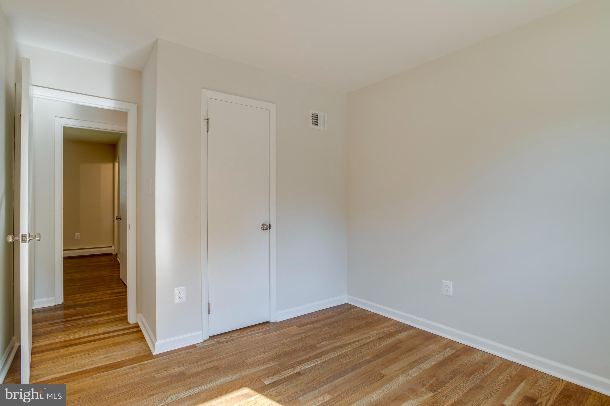 GLENDALE - Residential
