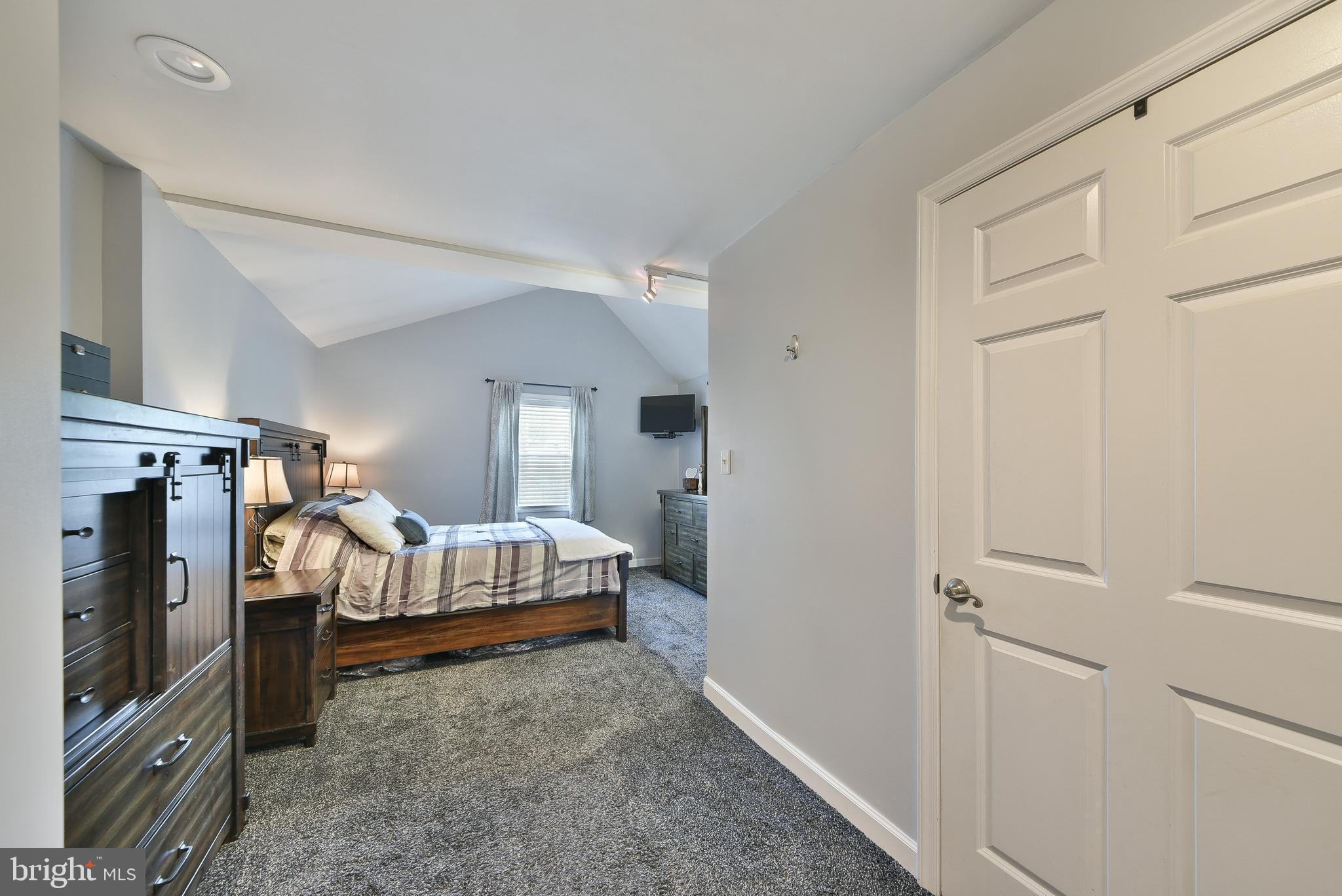 JUNIPER HILL - Residential