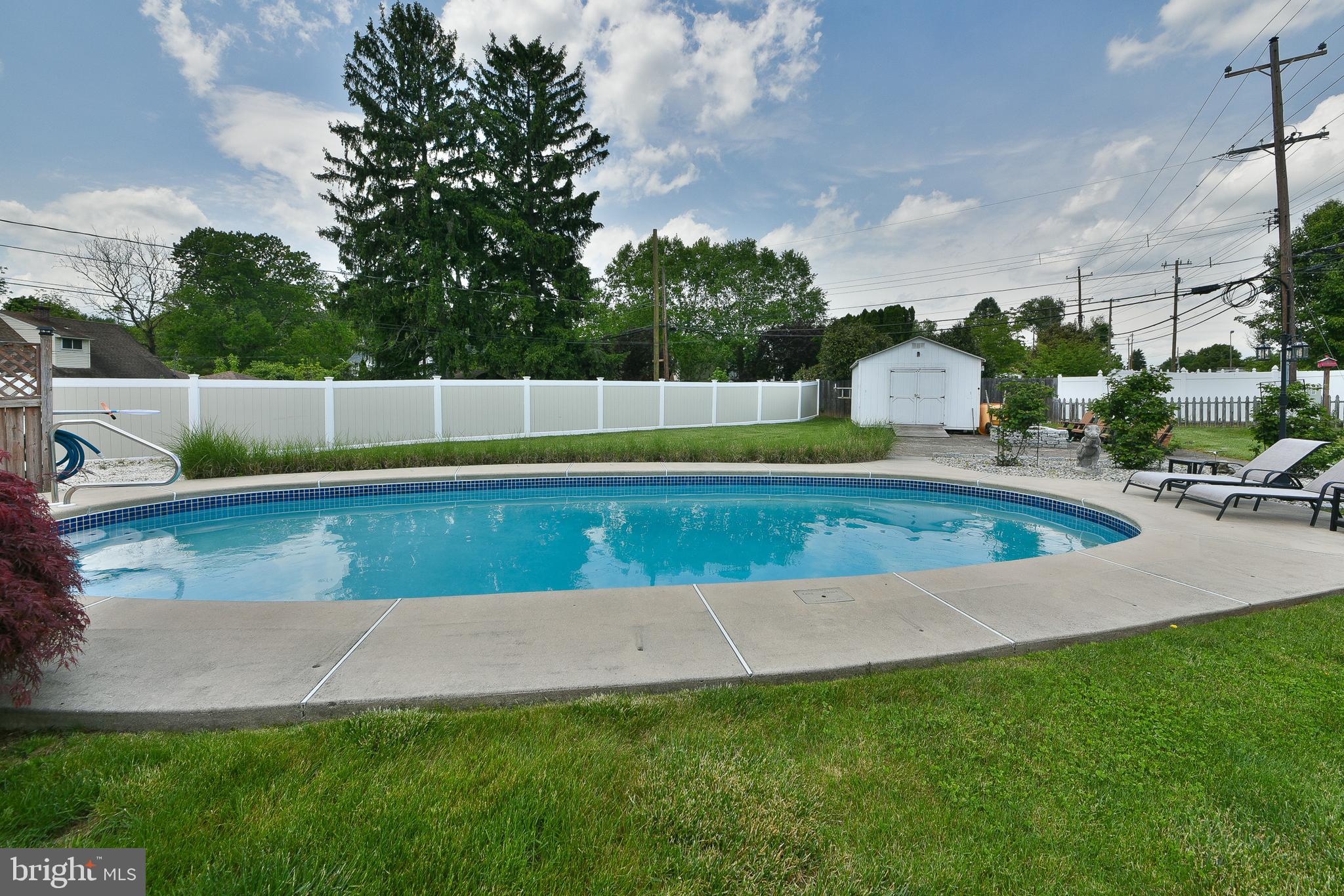 JUNIPER HILL - Residential