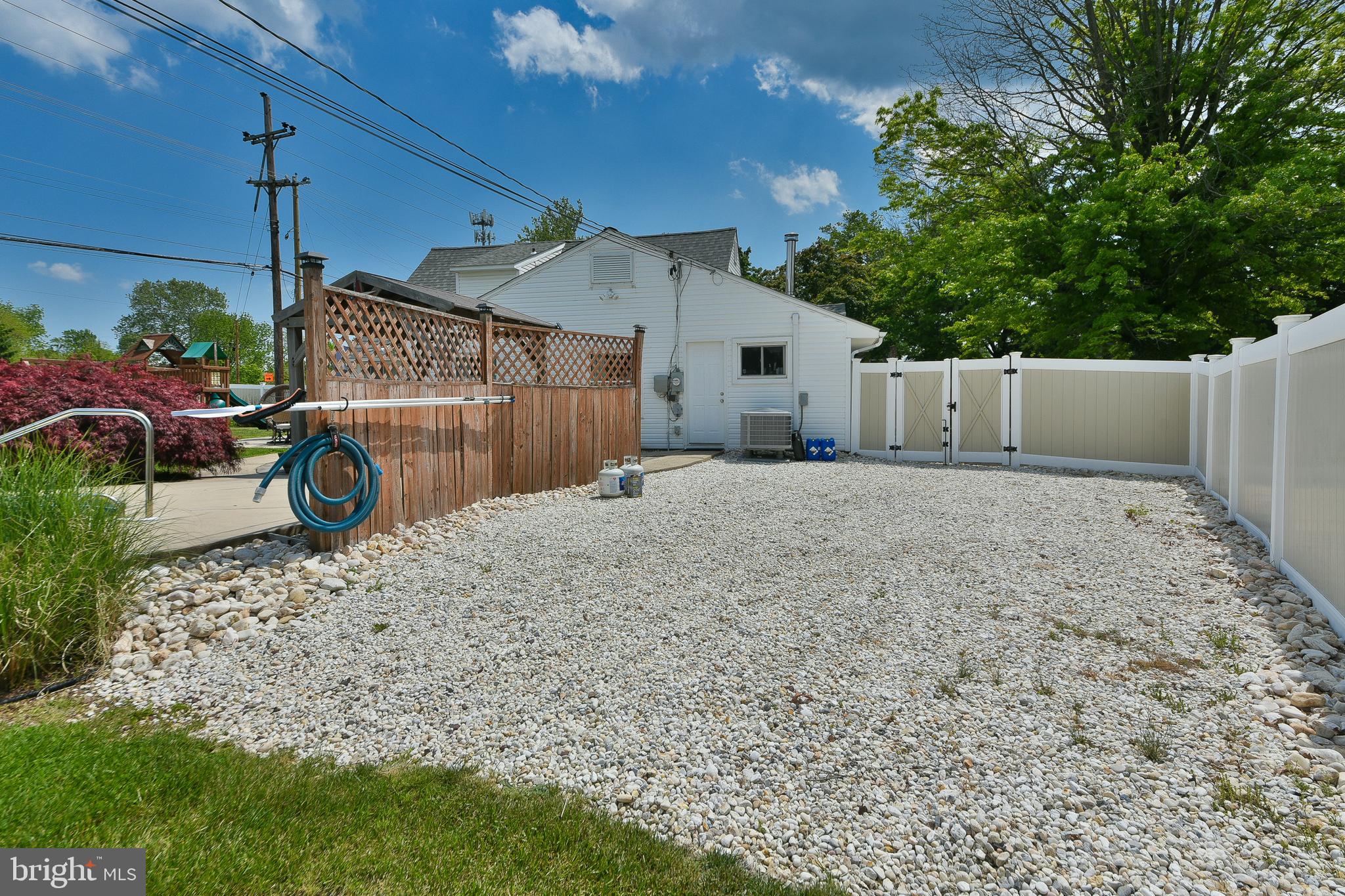 JUNIPER HILL - Residential
