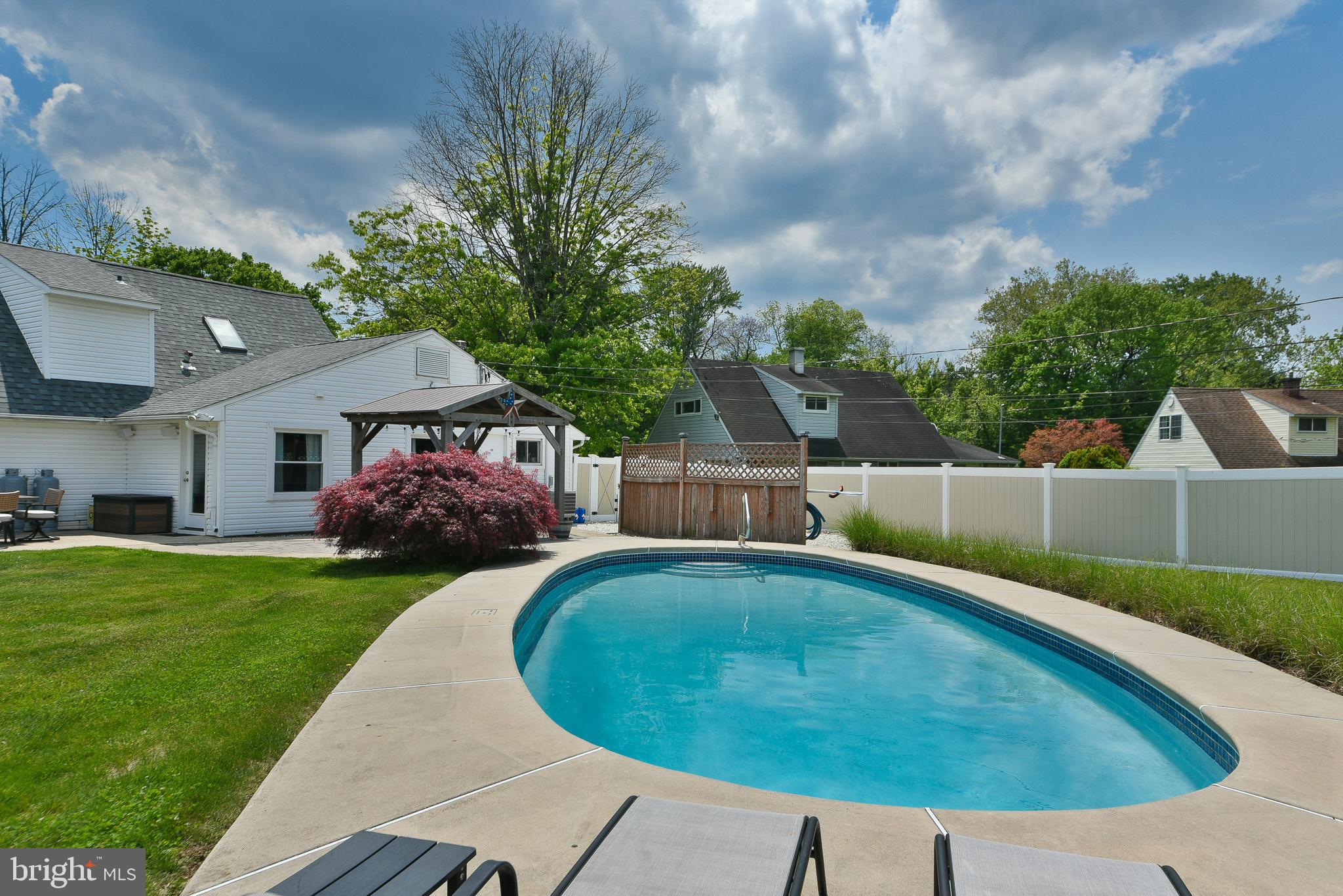 JUNIPER HILL - Residential